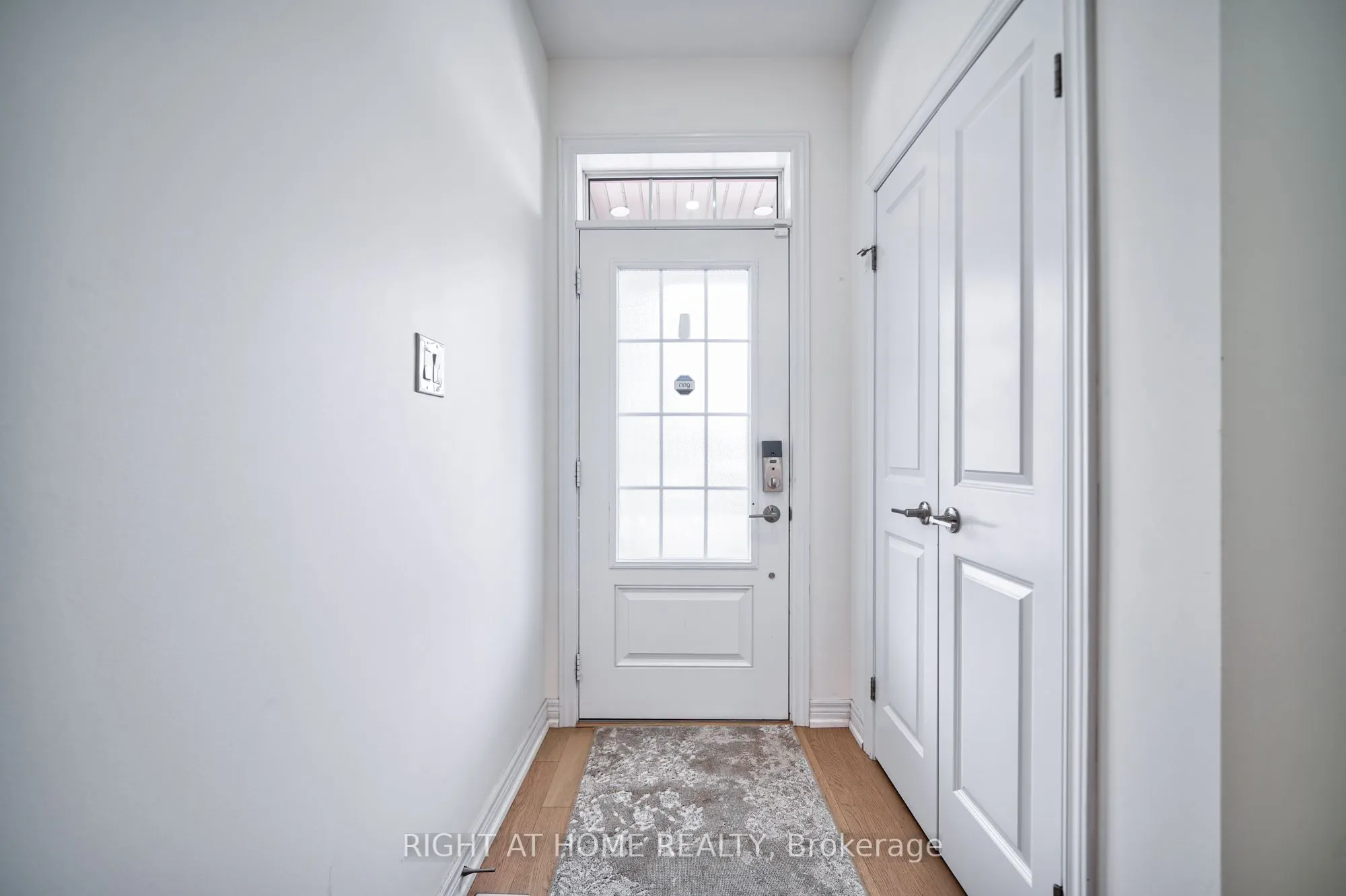 422 Belcourt Common