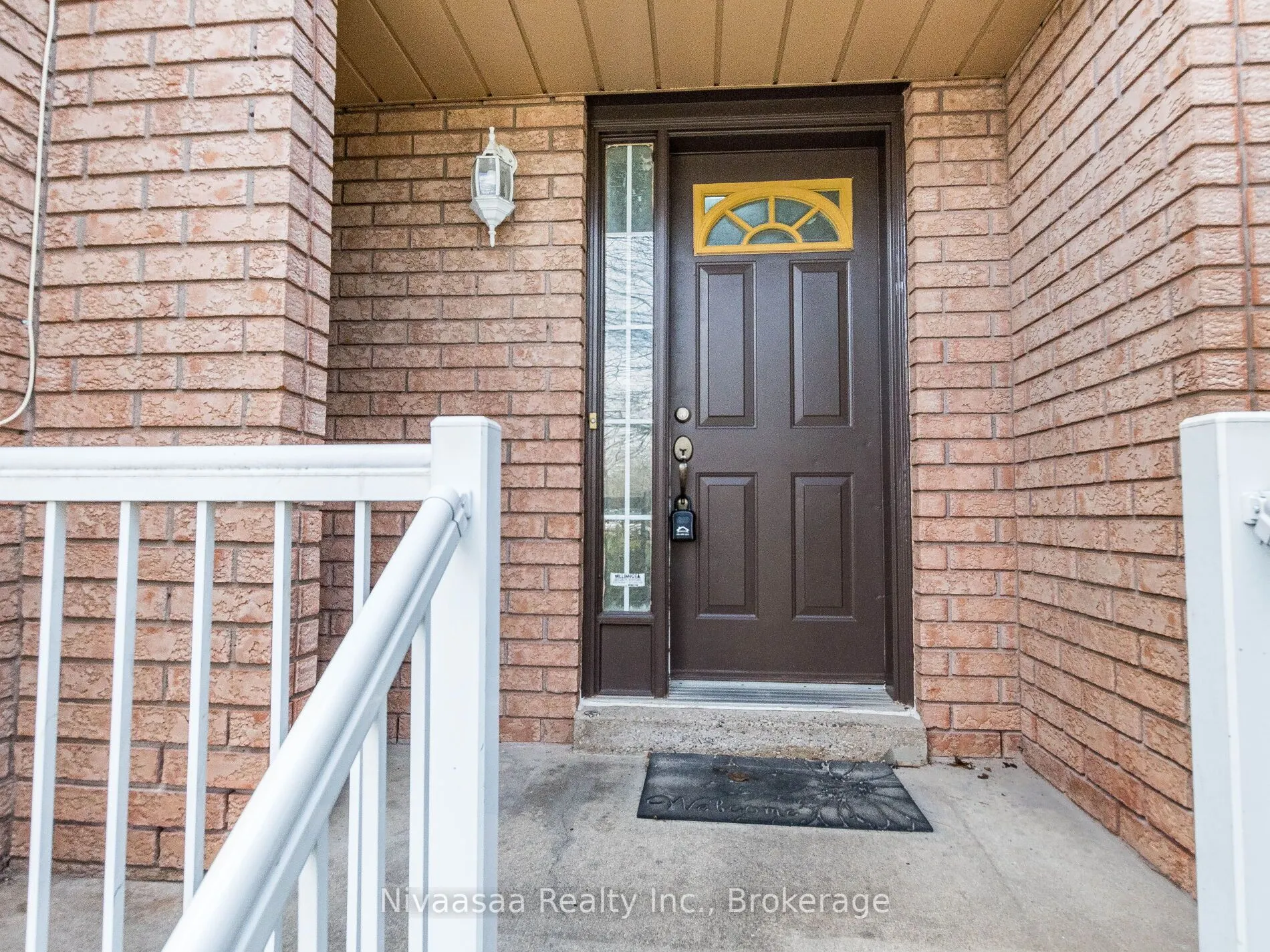 32 Twin Pines Crescent