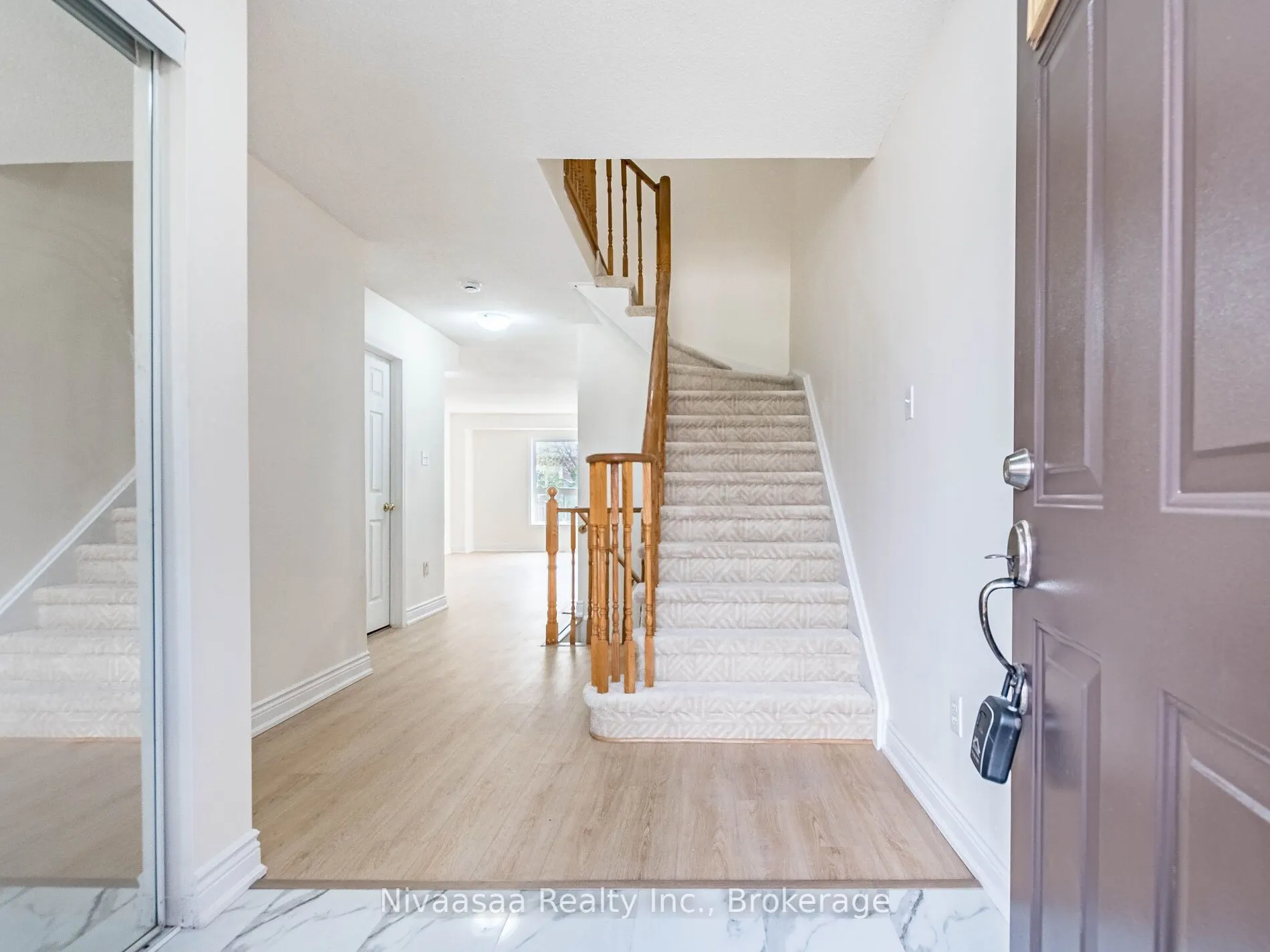 32 Twin Pines Crescent