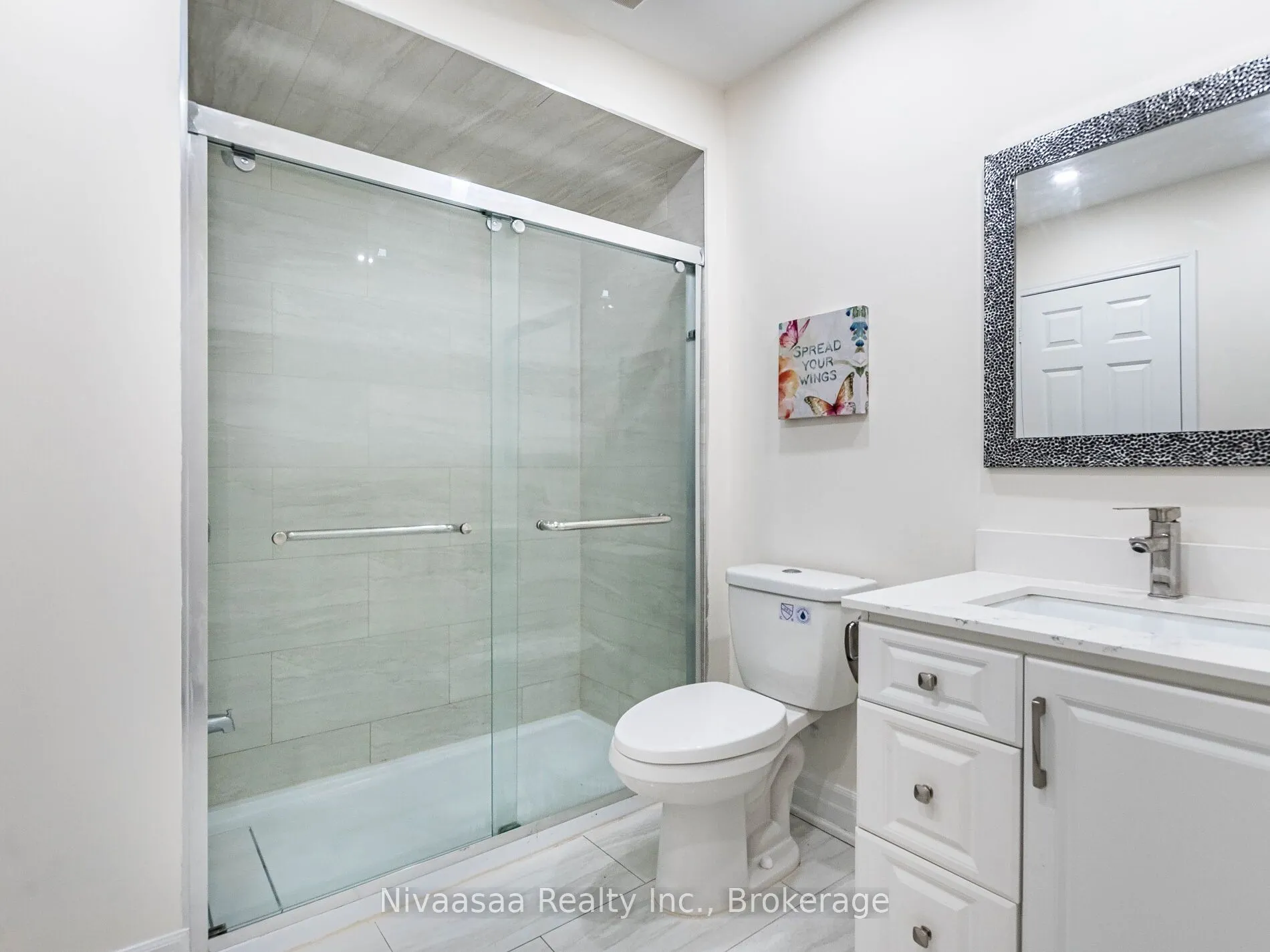32 Twin Pines Crescent