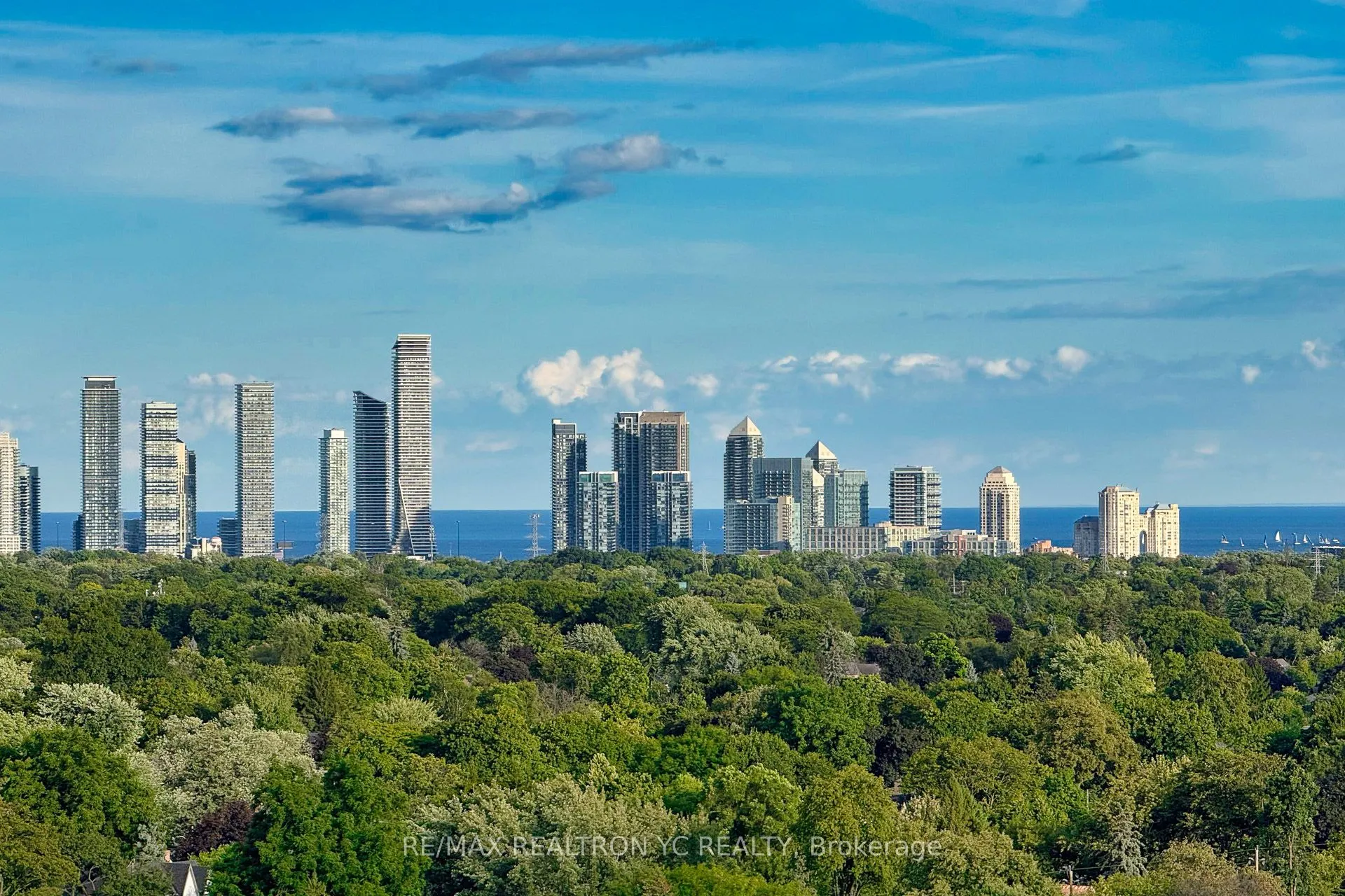 7 Mabelle Avenue, #1409