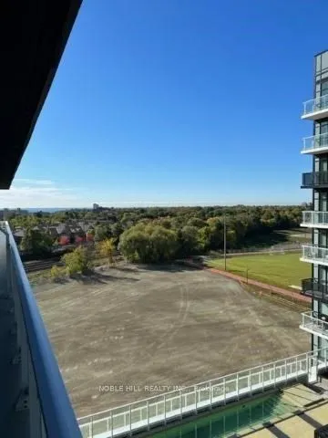 251 Manitoba Street, #810