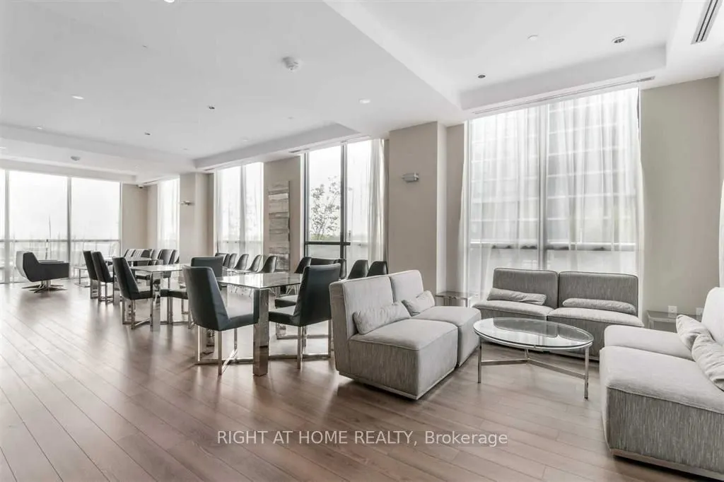 3975 Grand park Drive, #710