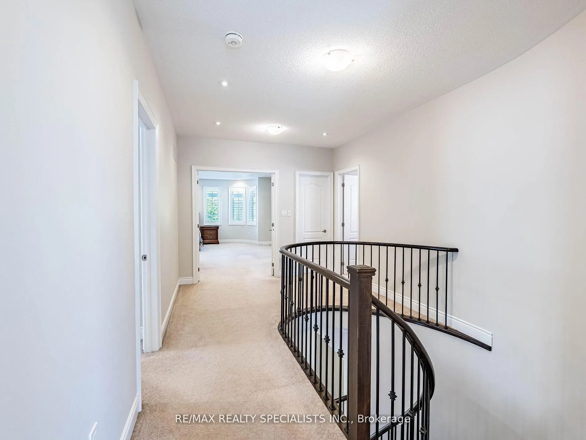 28 Elbern Markell Drive W