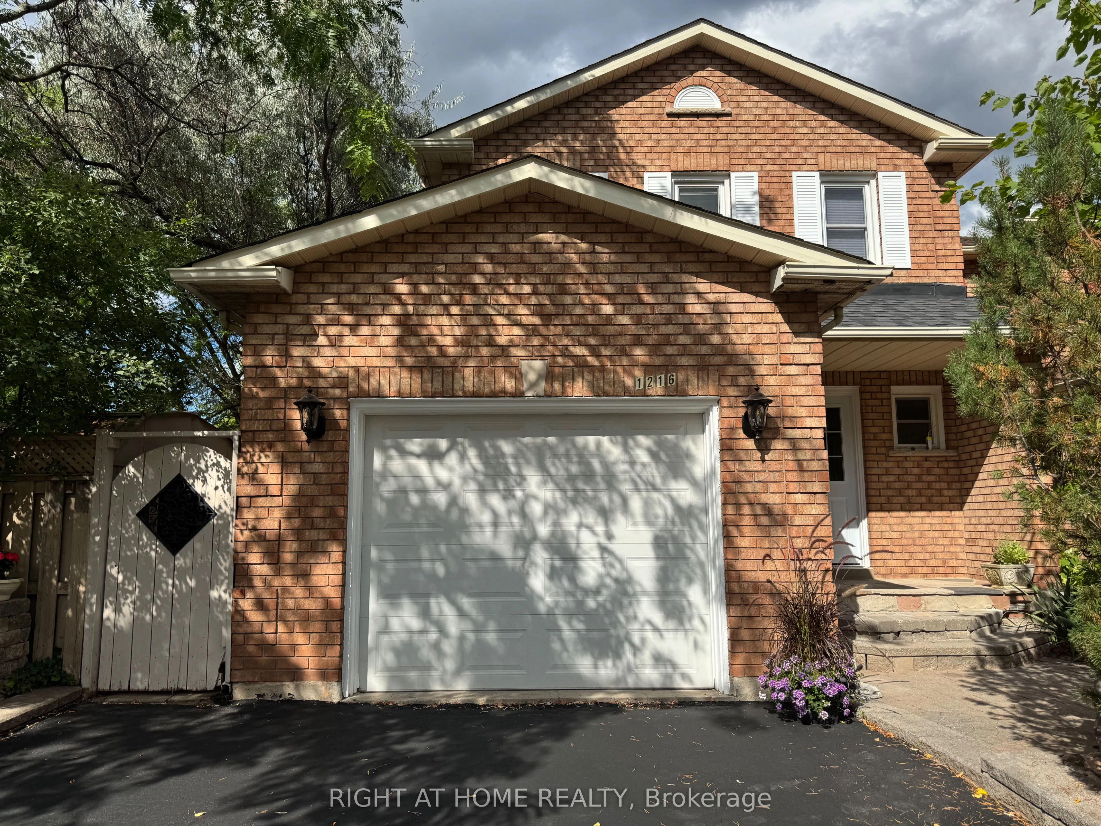 1216 Blackburn Drive