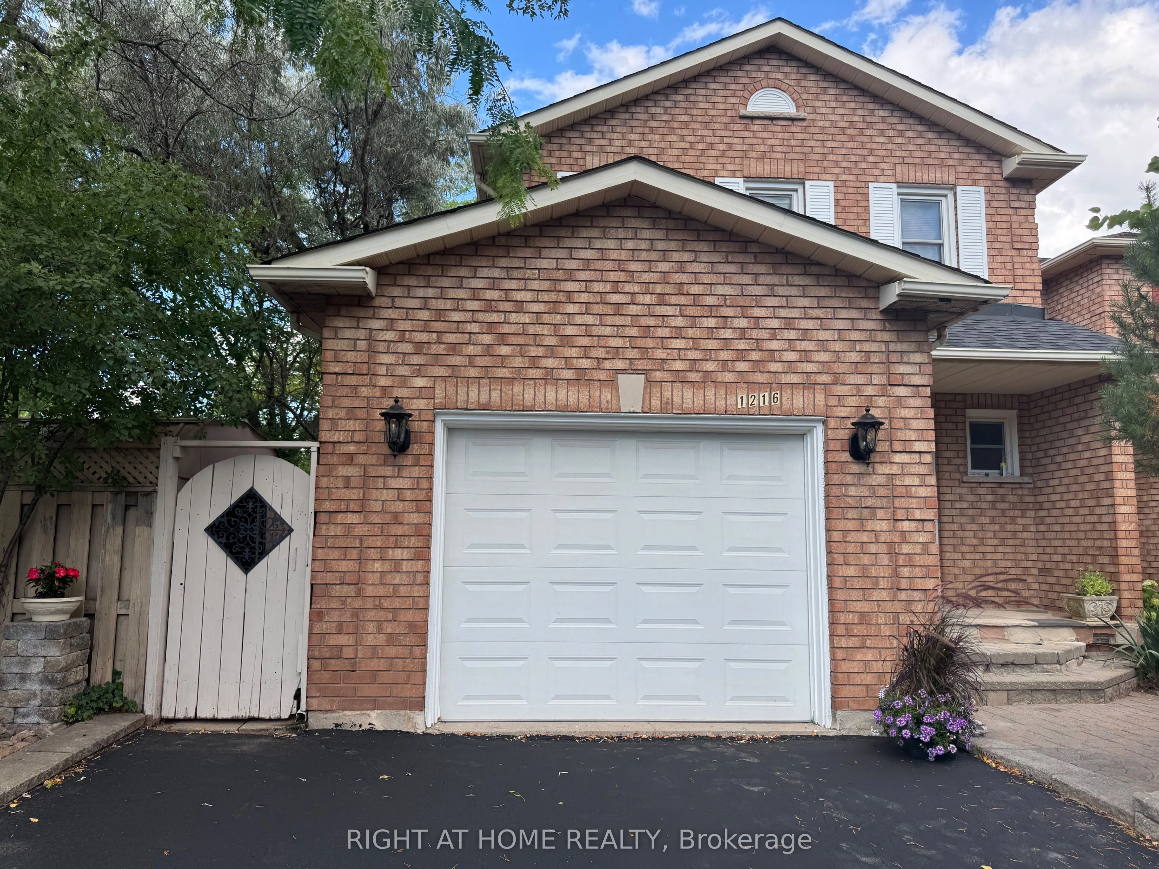 1216 Blackburn Drive