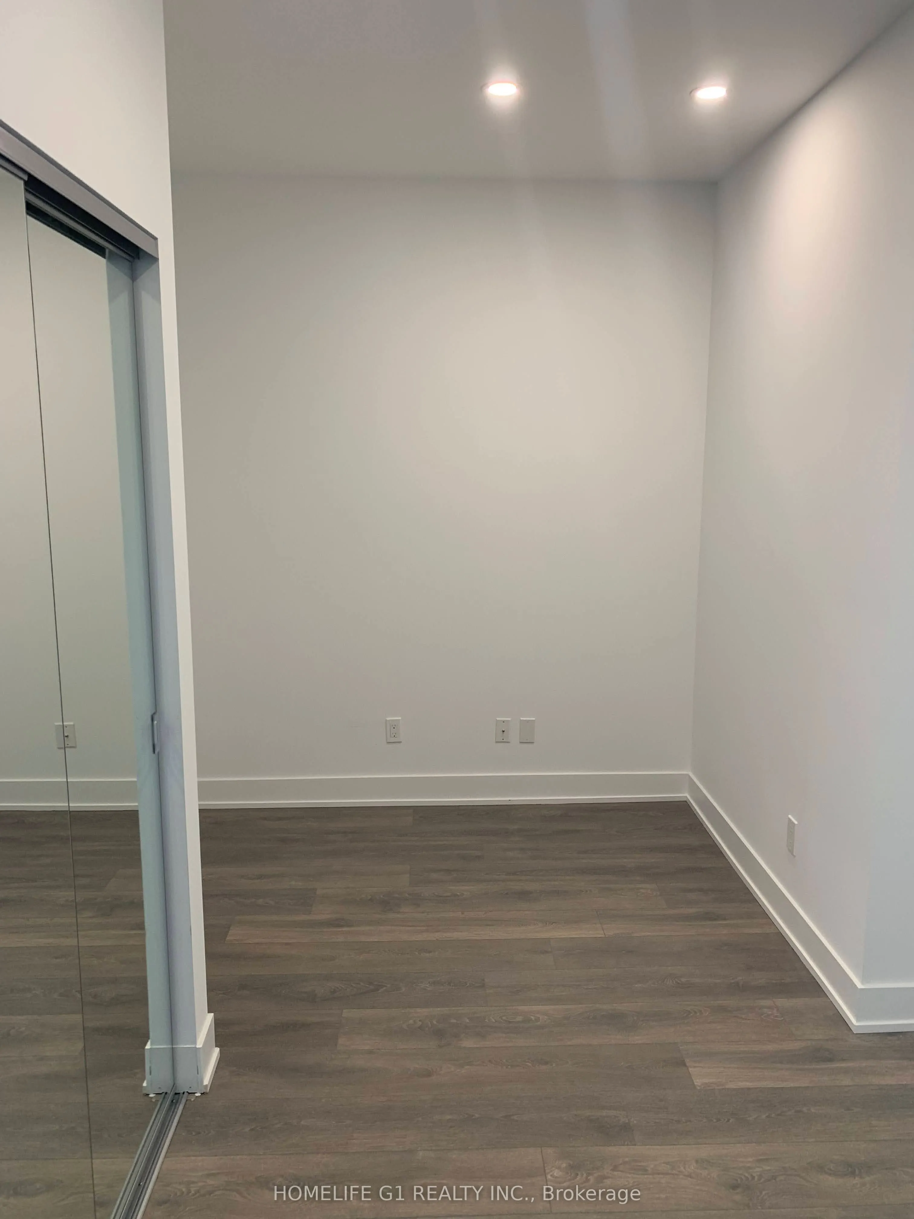 297 OAK WALK Drive, #2507