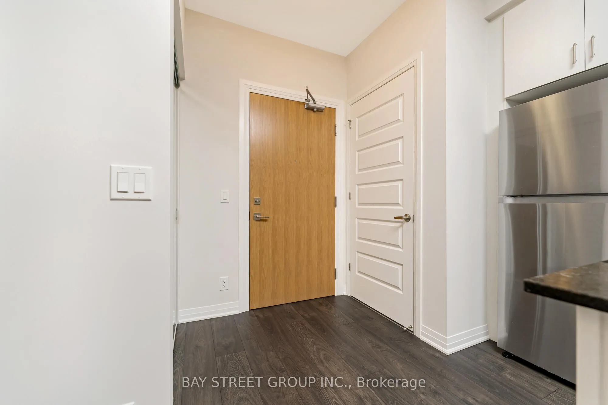 128 Grovewood Common, #523