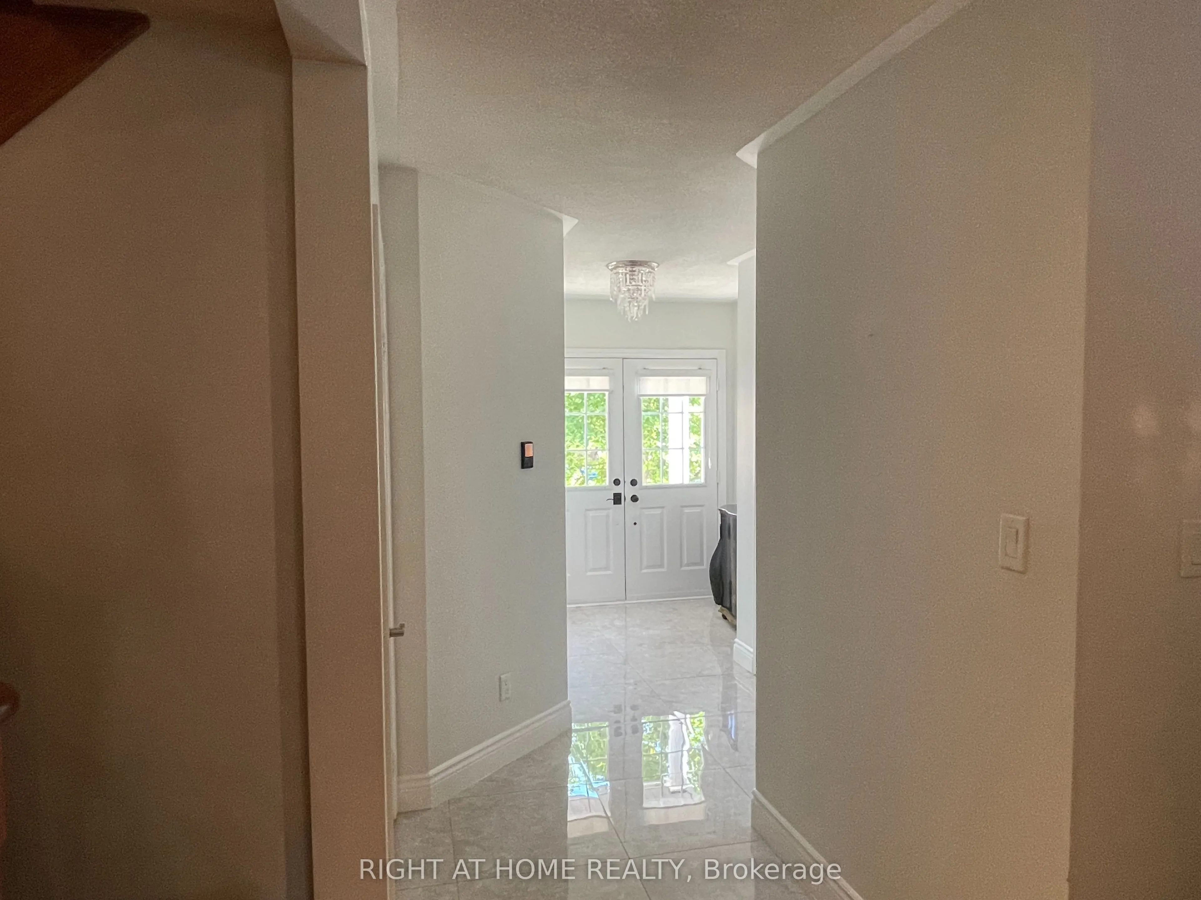18 Archbury Circle