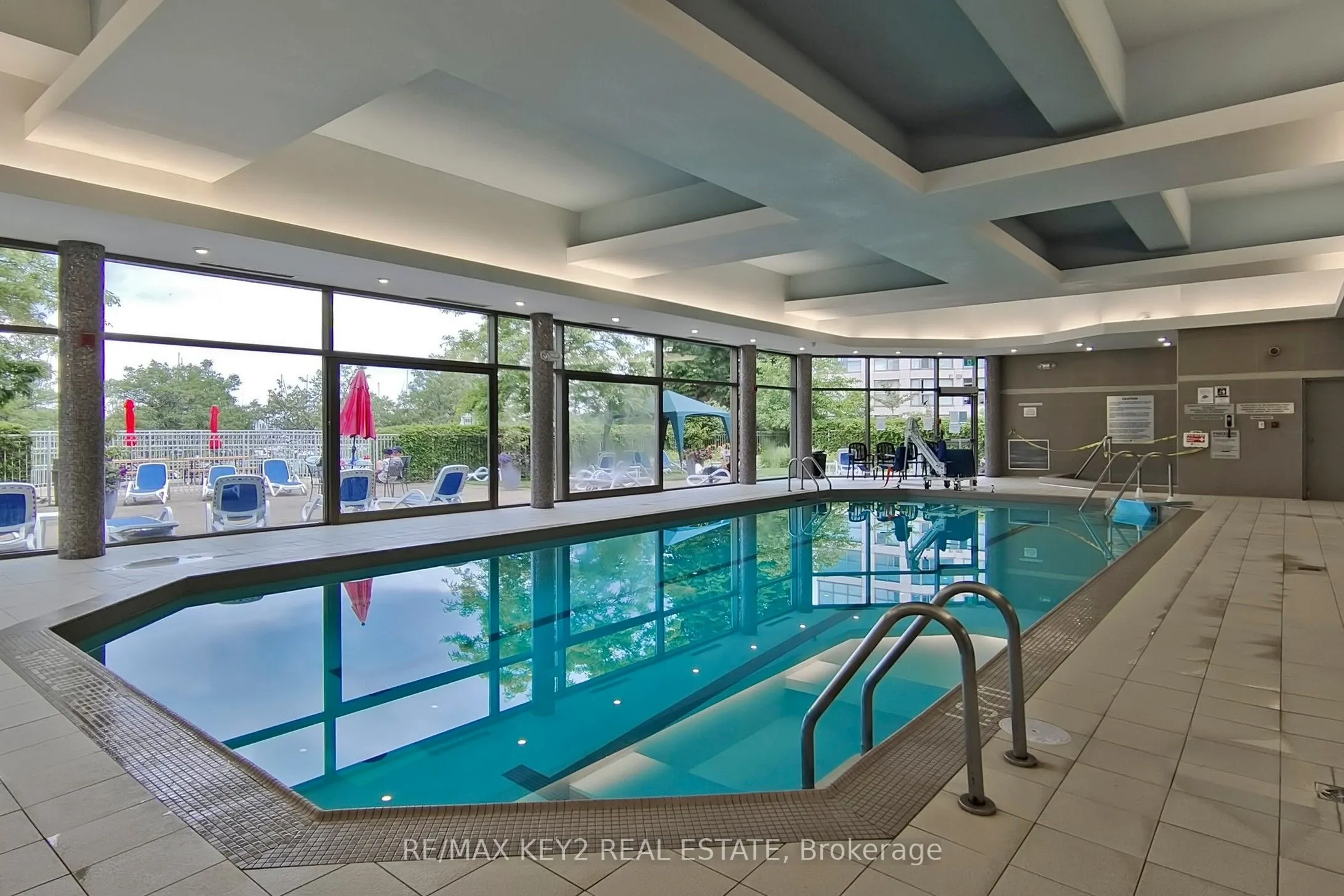 2269 Lake Shore Boulevard W, #210