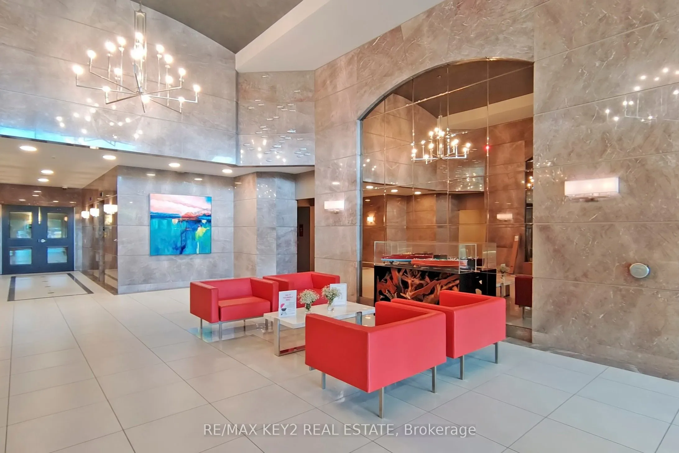 2269 Lake Shore Boulevard W, #210