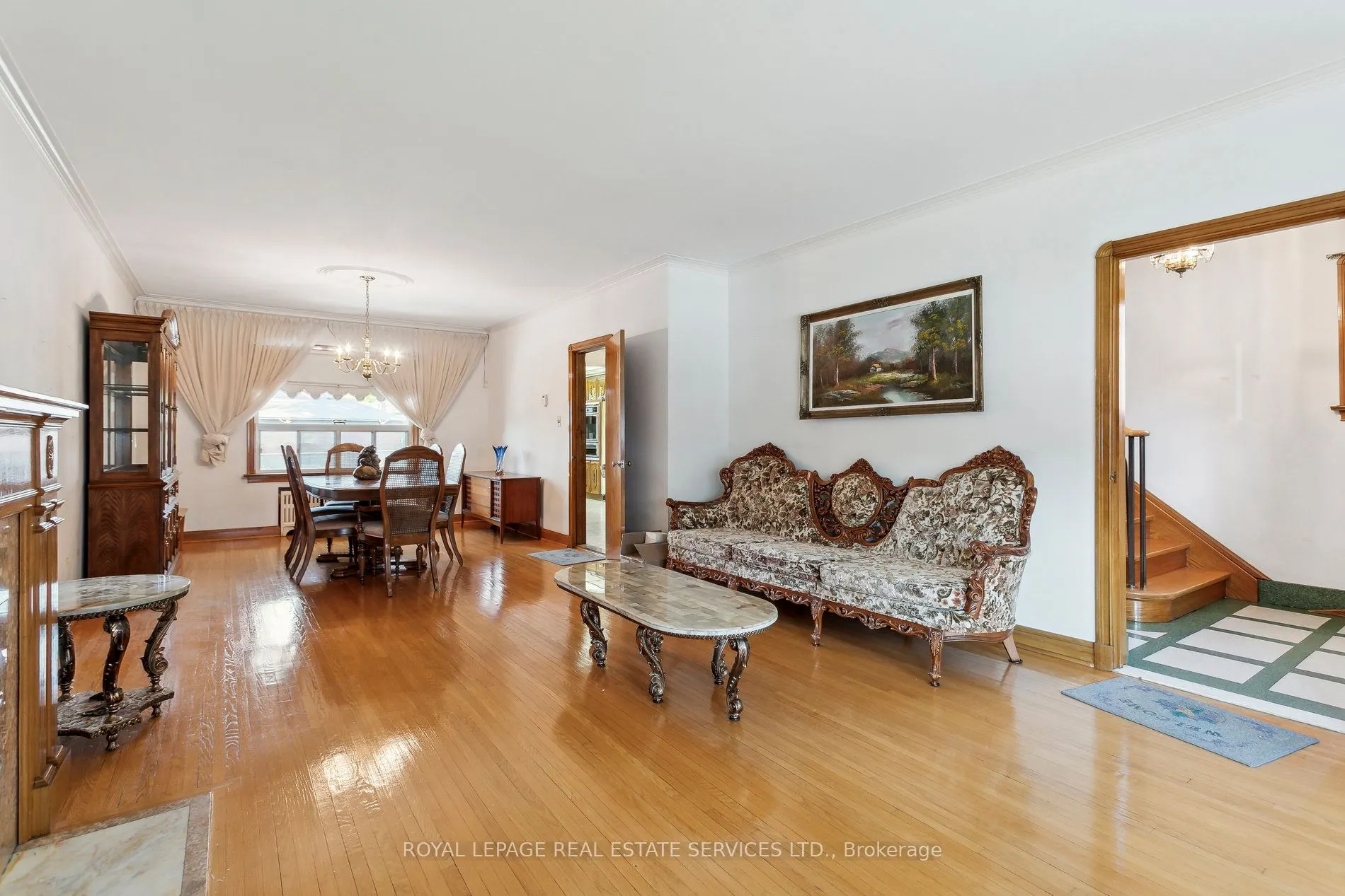 28 Cornelius Parkway