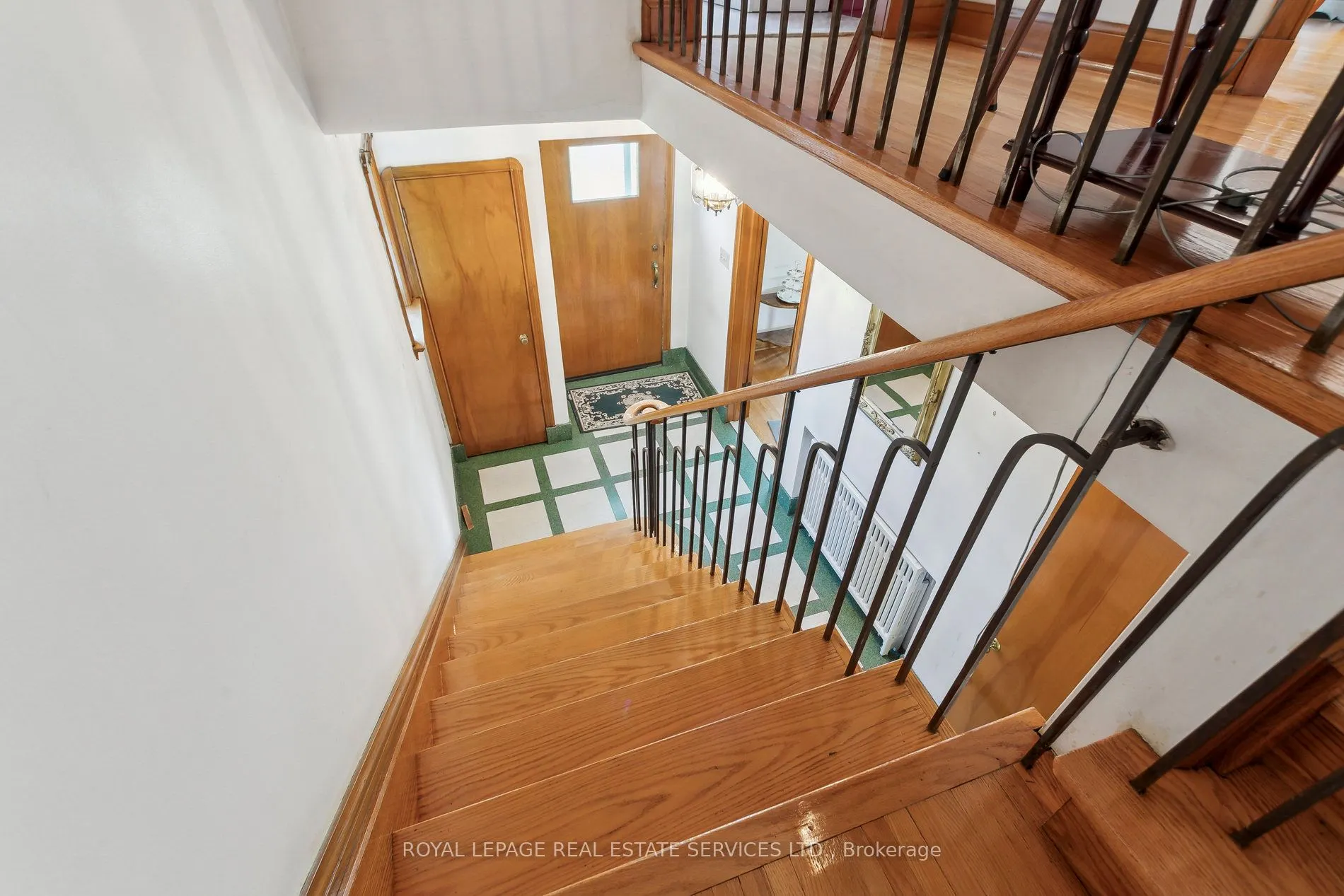 28 Cornelius Parkway