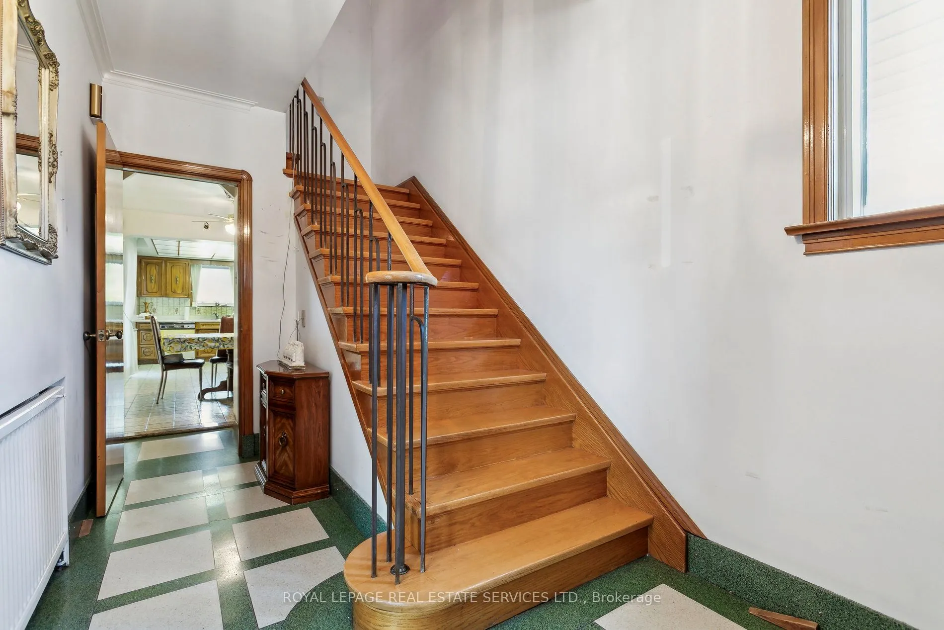 28 Cornelius Parkway