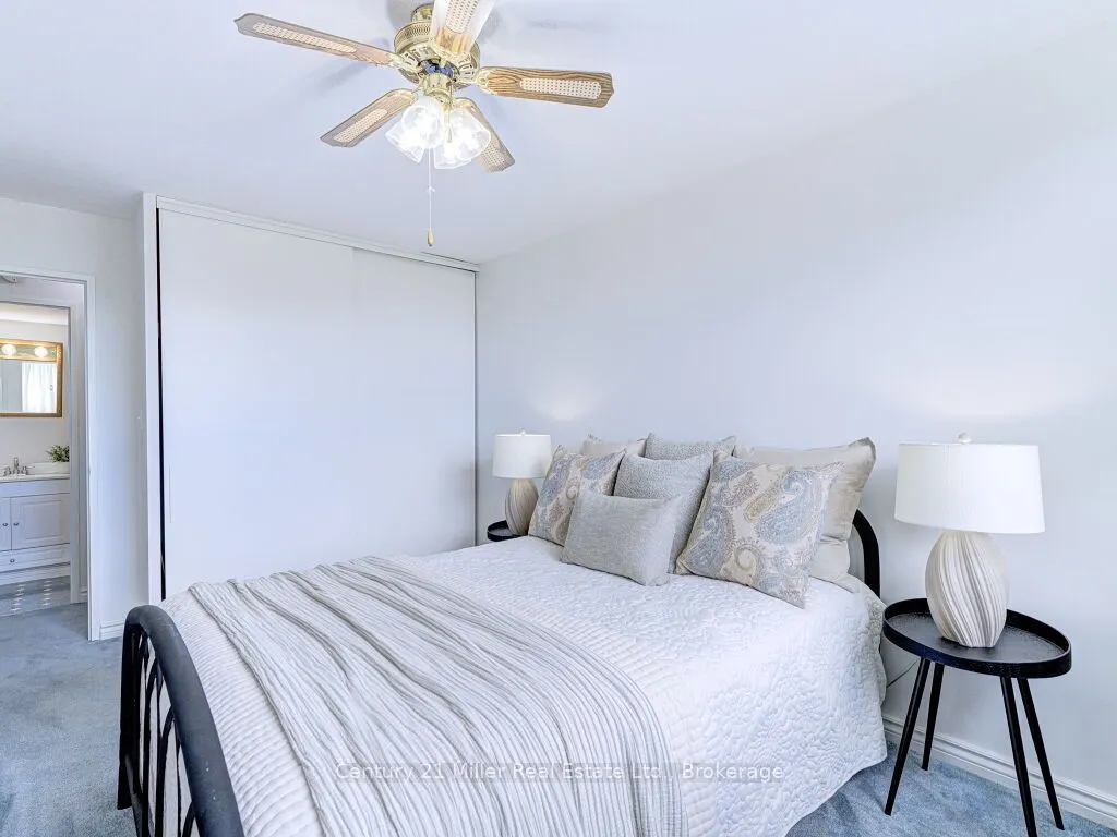 2263 Marine Drive, #406