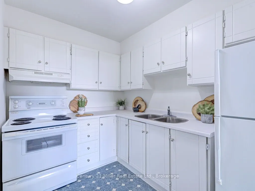 2263 Marine Drive, #406