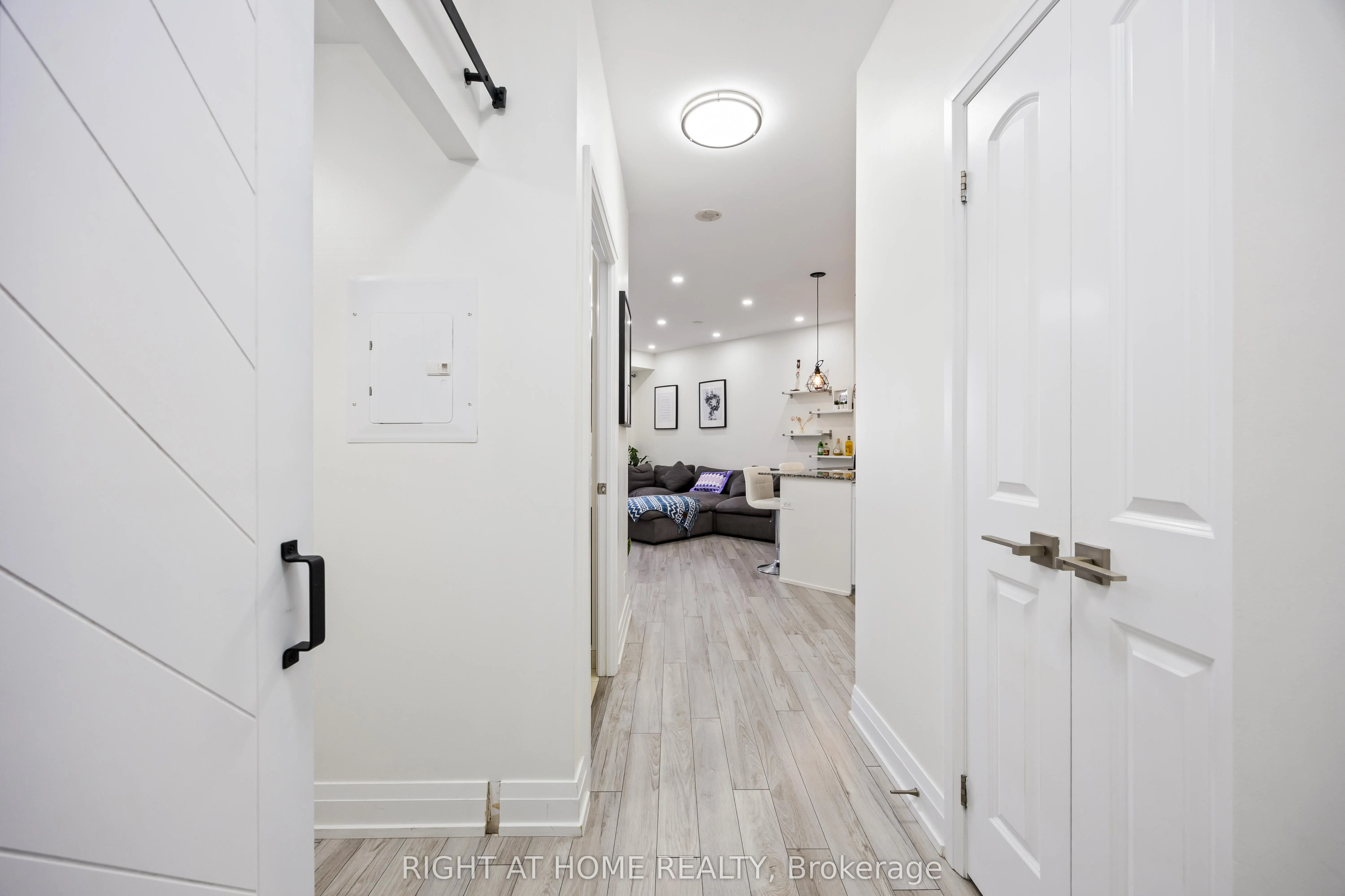 1060 Sheppard Avenue W, #1521