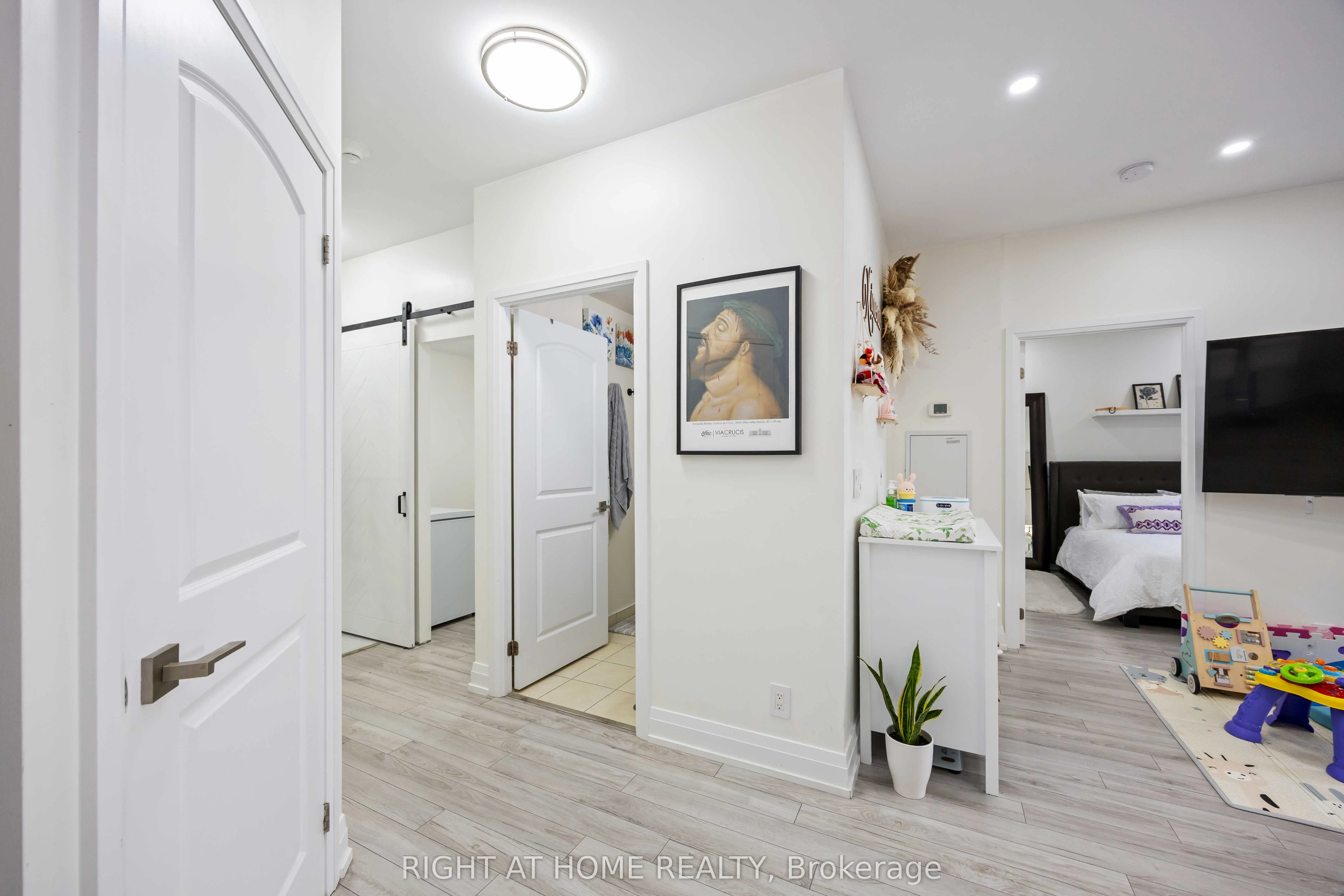 1060 Sheppard Avenue W, #1521
