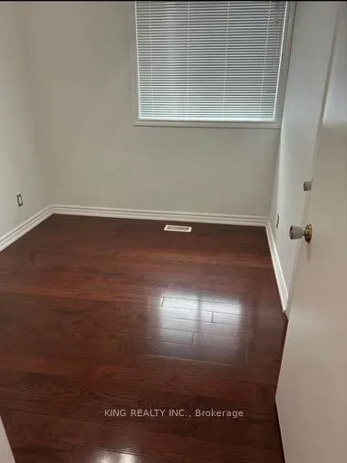 21 Edenridge Drive