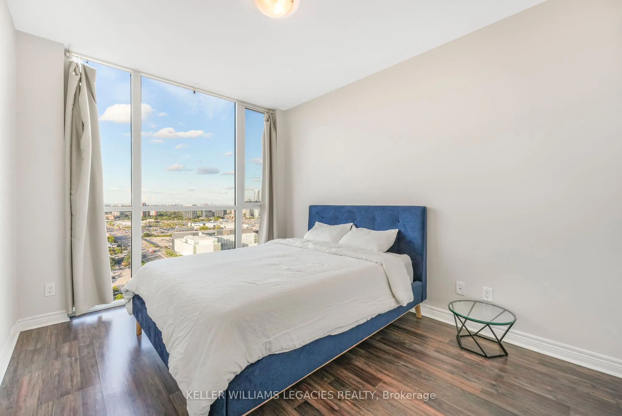 339 Rathburn Road W, #PH18