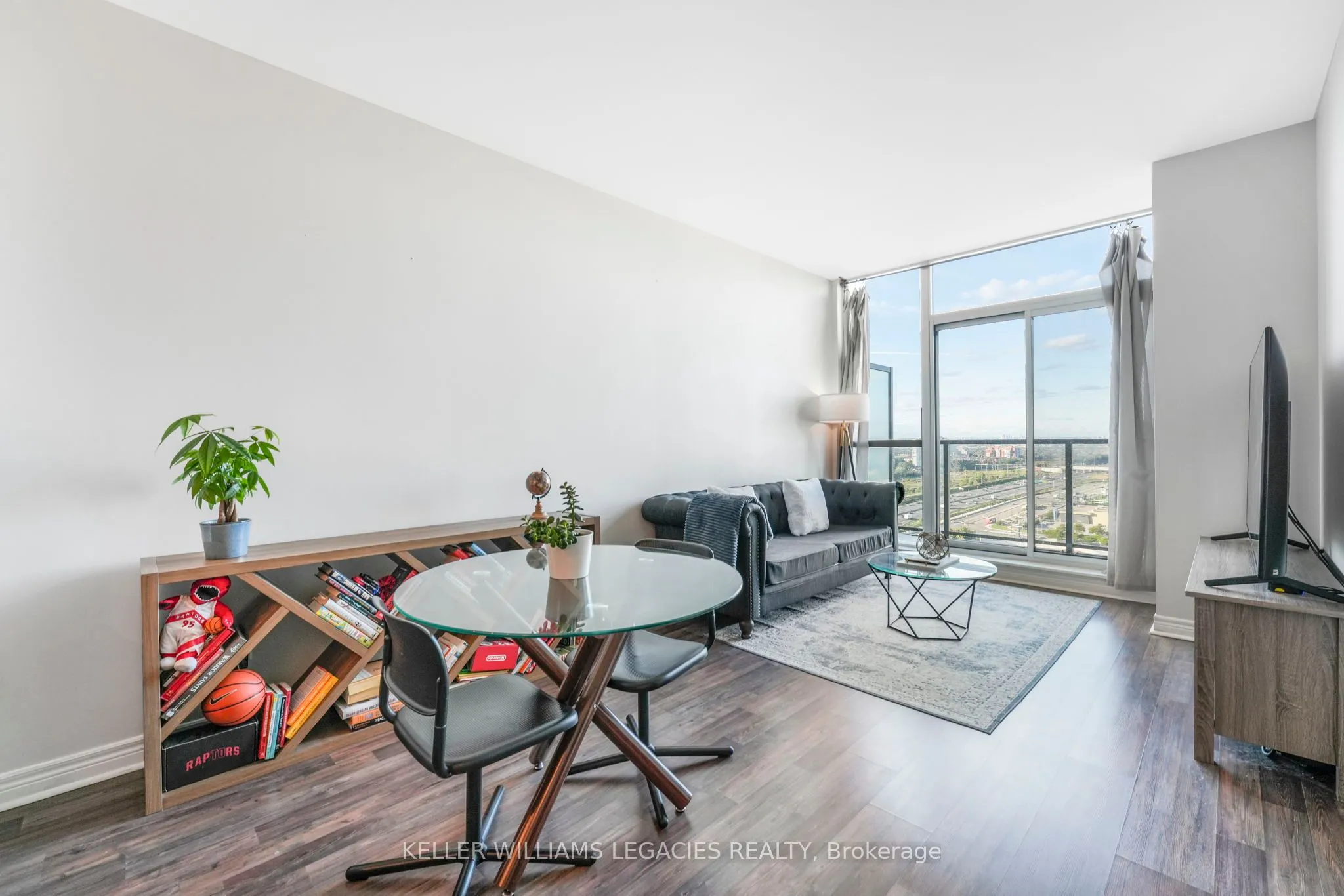 339 Rathburn Road W, #PH18