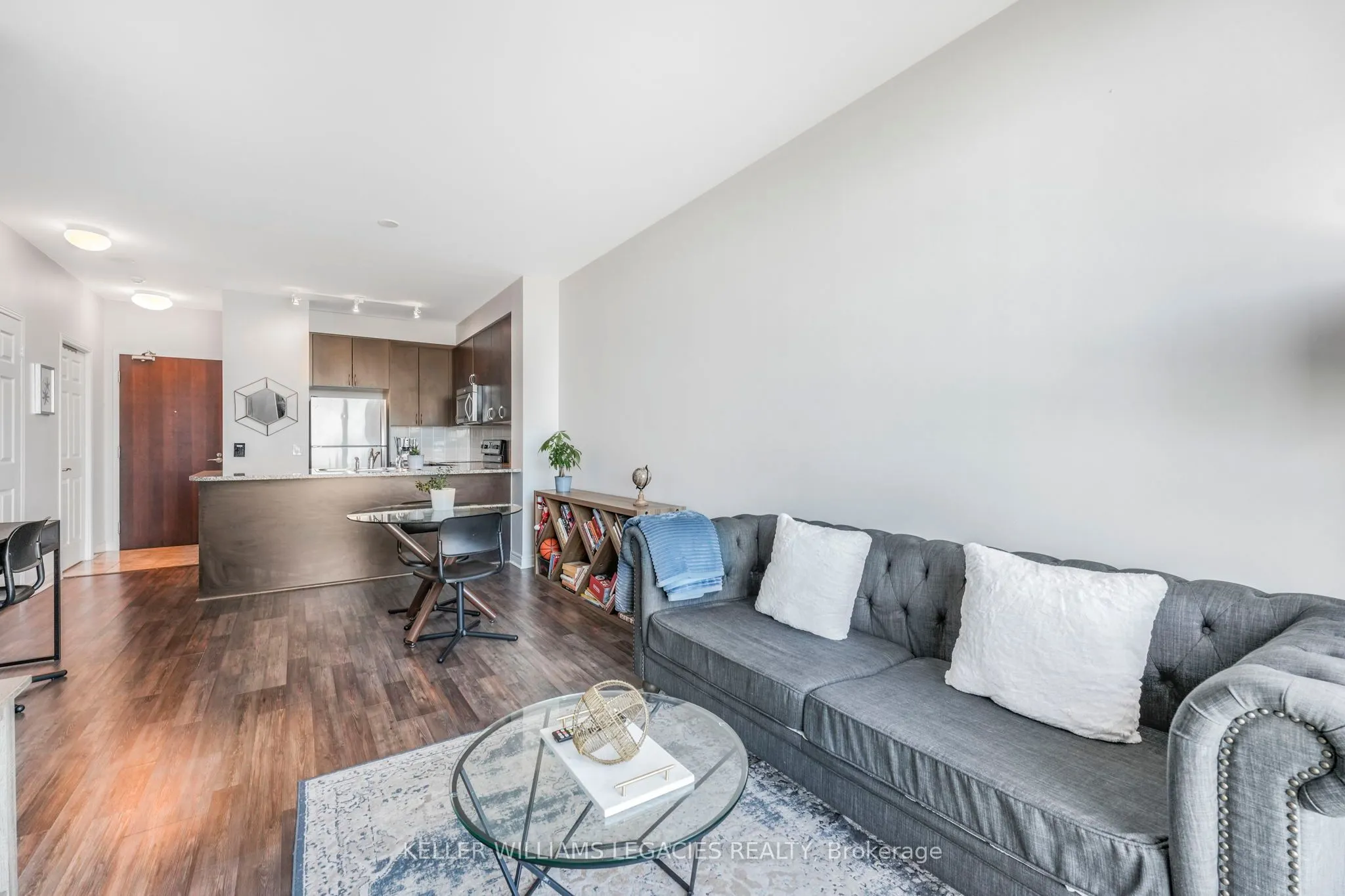 339 Rathburn Road W, #PH18