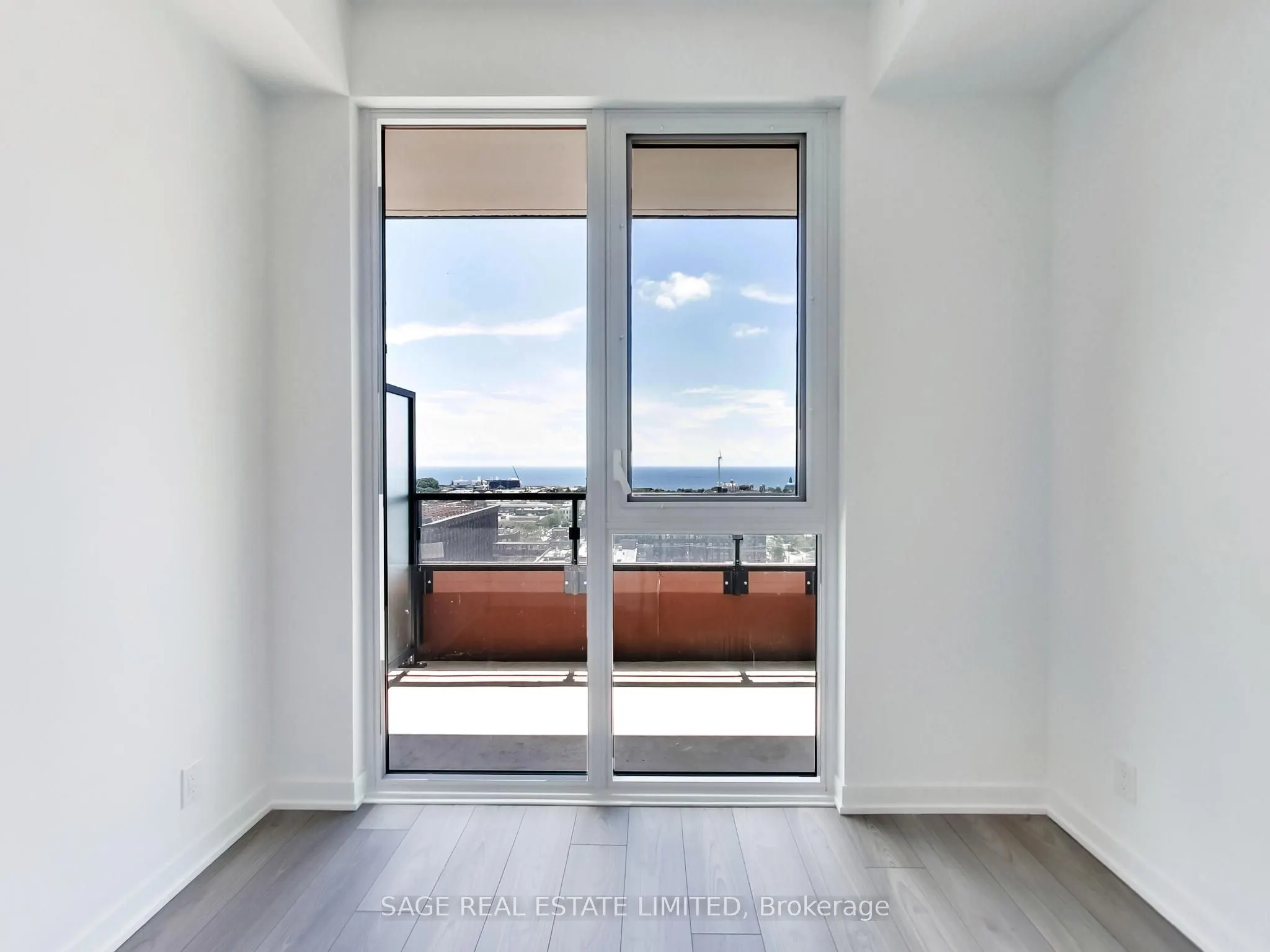 285 Dufferin Street, #1210