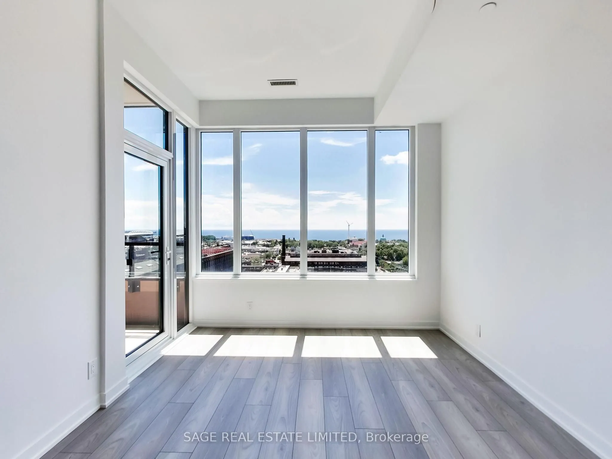 285 Dufferin Street, #1210