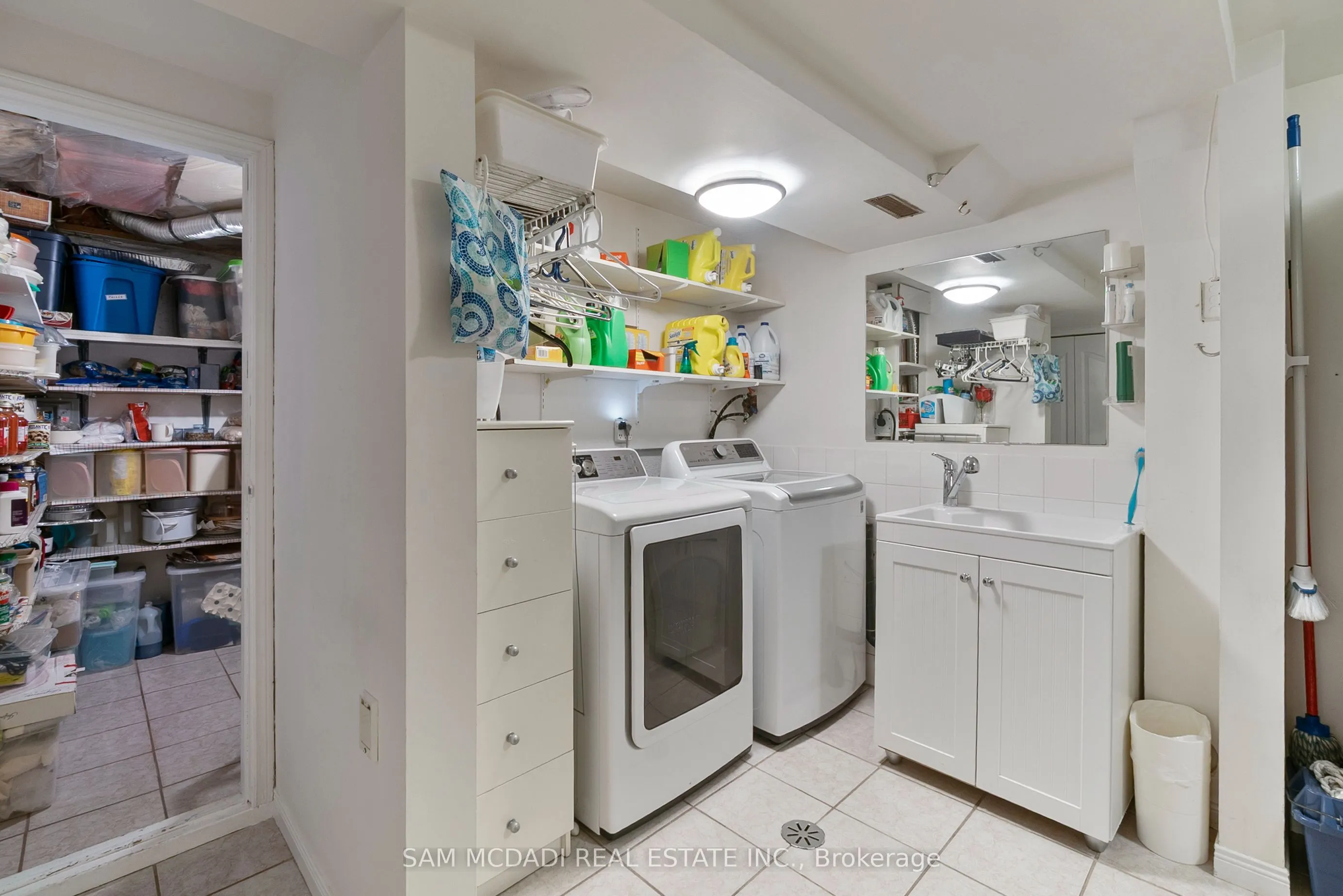 4260 SHELBY Crescent