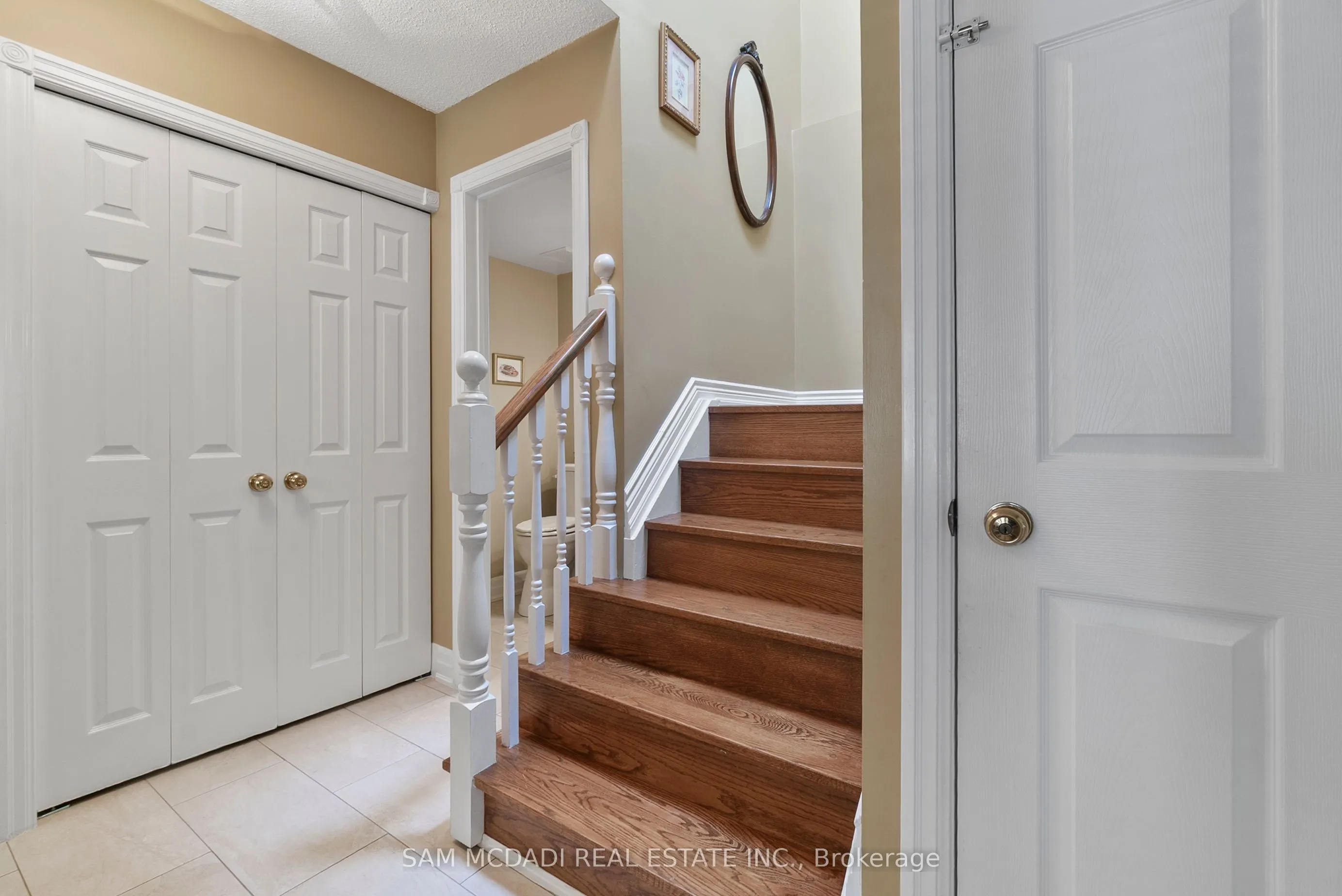 4260 SHELBY Crescent