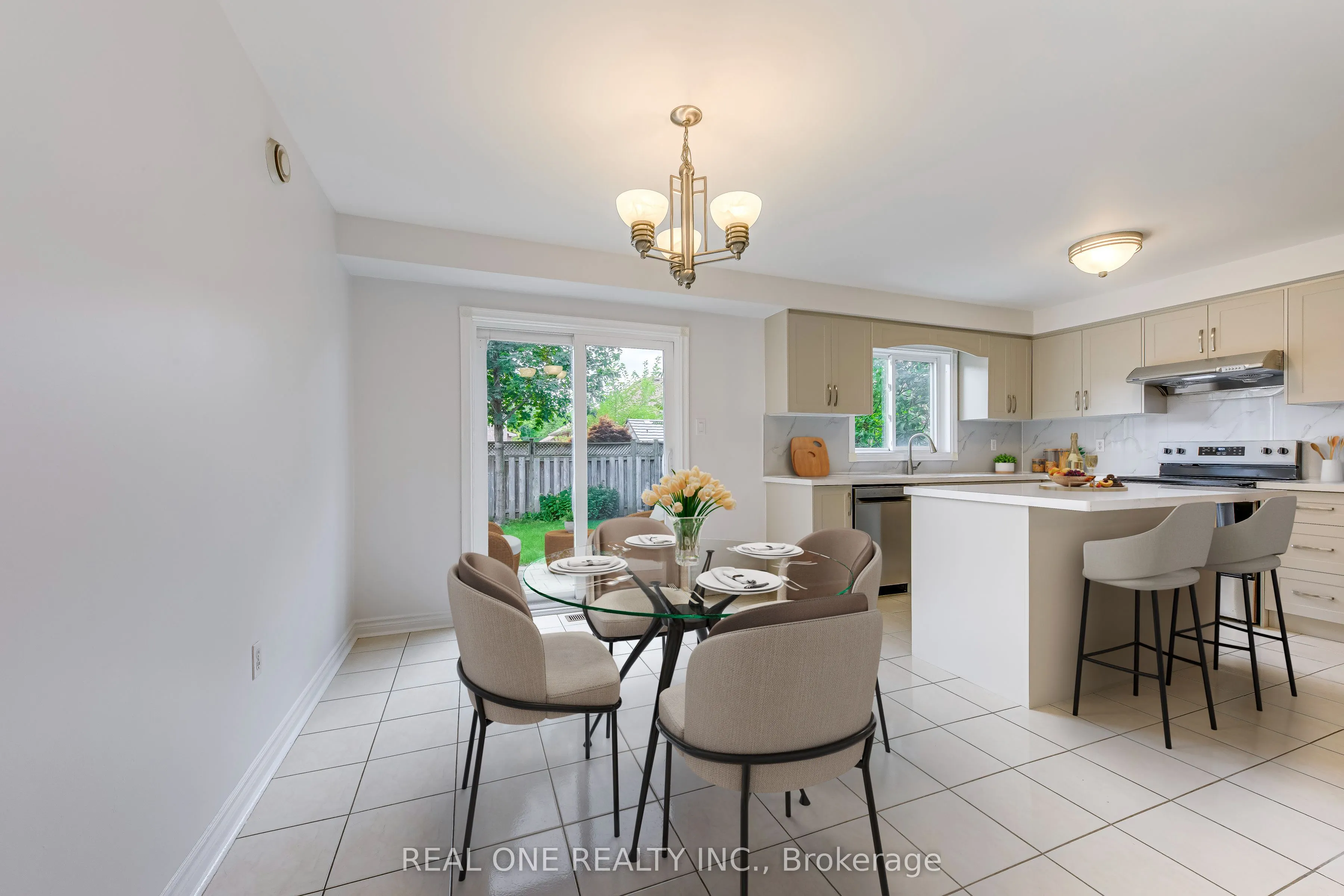 5192 Castlefield Drive