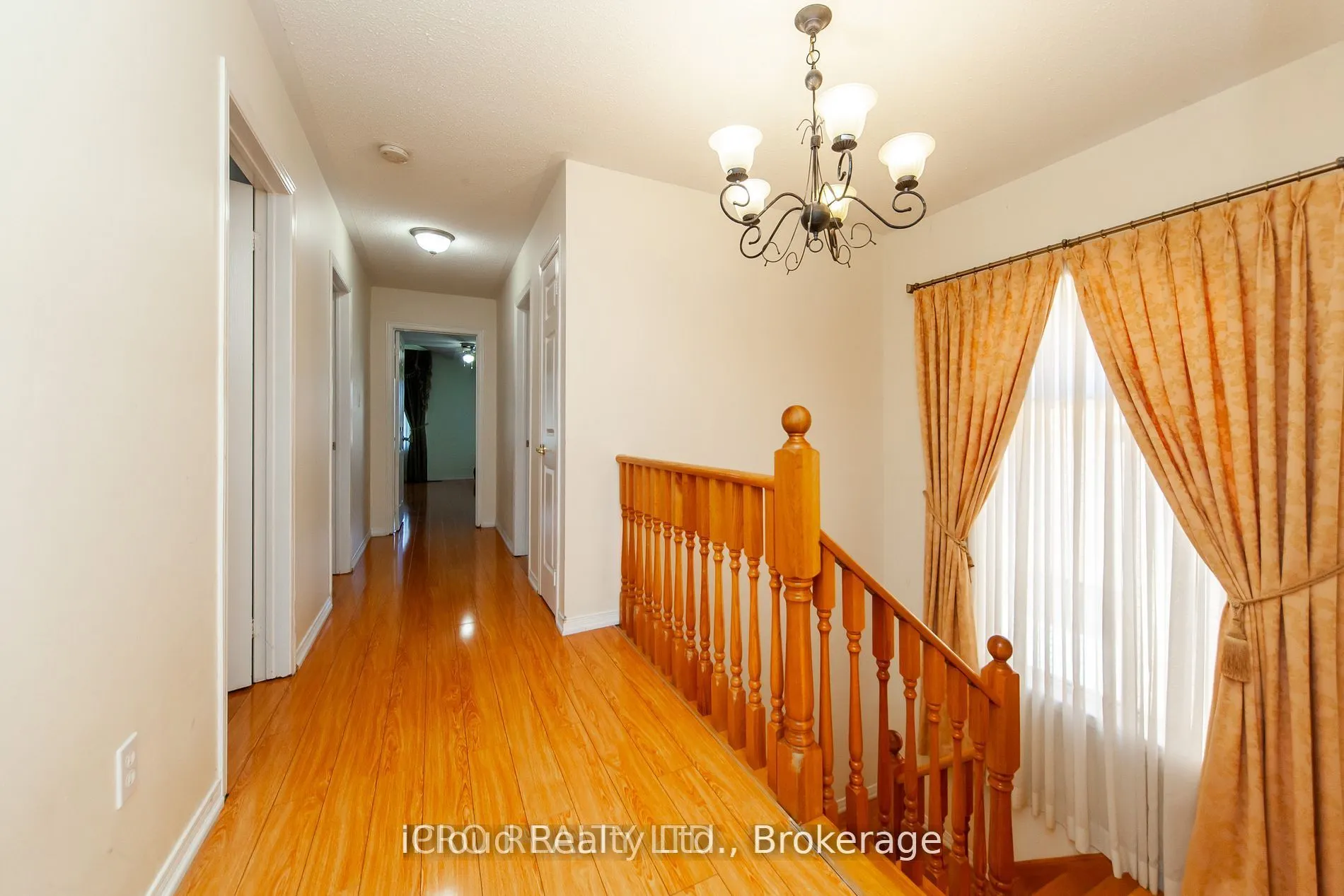 3391 Crimson King Circle