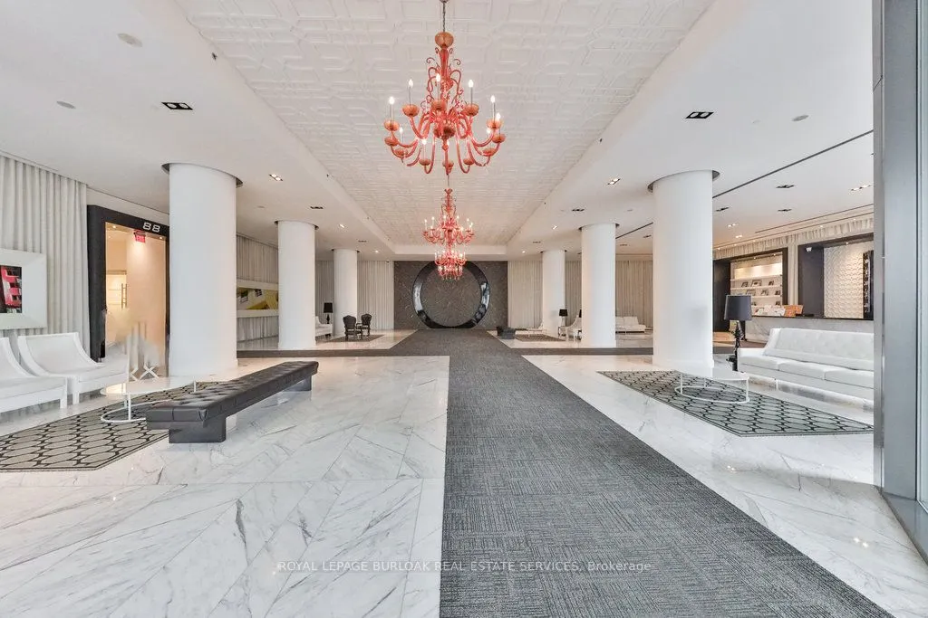 88 Park Lawn Road, #1511