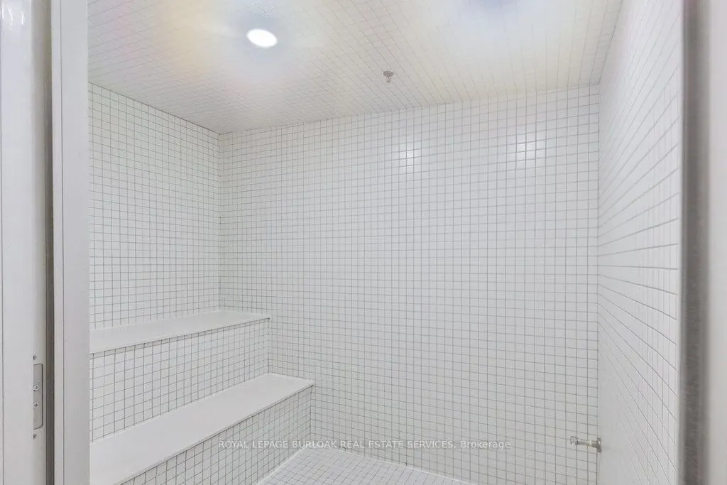 88 Park Lawn Road, #1511