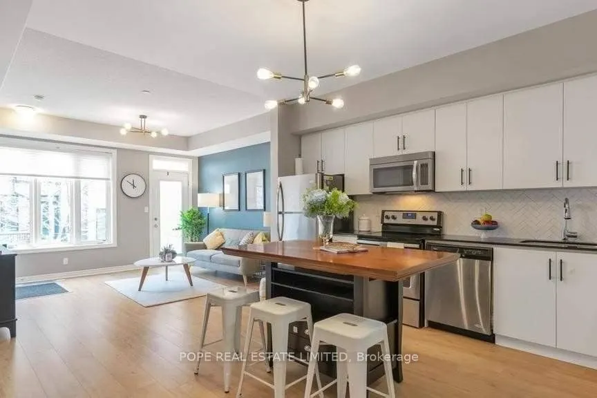 20 Carnation Avenue, #41