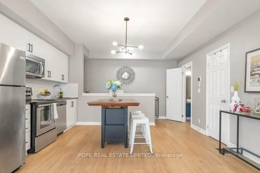 20 Carnation Avenue, #41