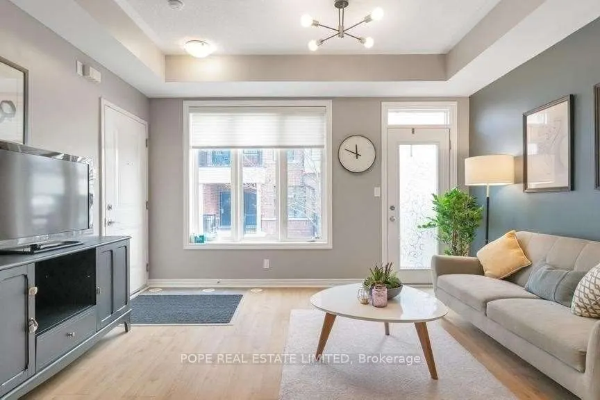 20 Carnation Avenue, #41