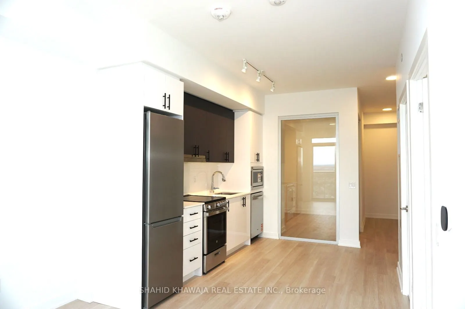 5105 Hurontario Street, #3206