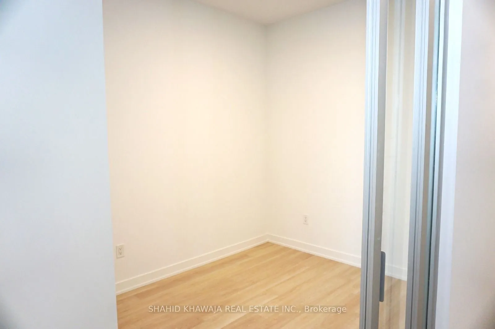 5105 Hurontario Street, #3206