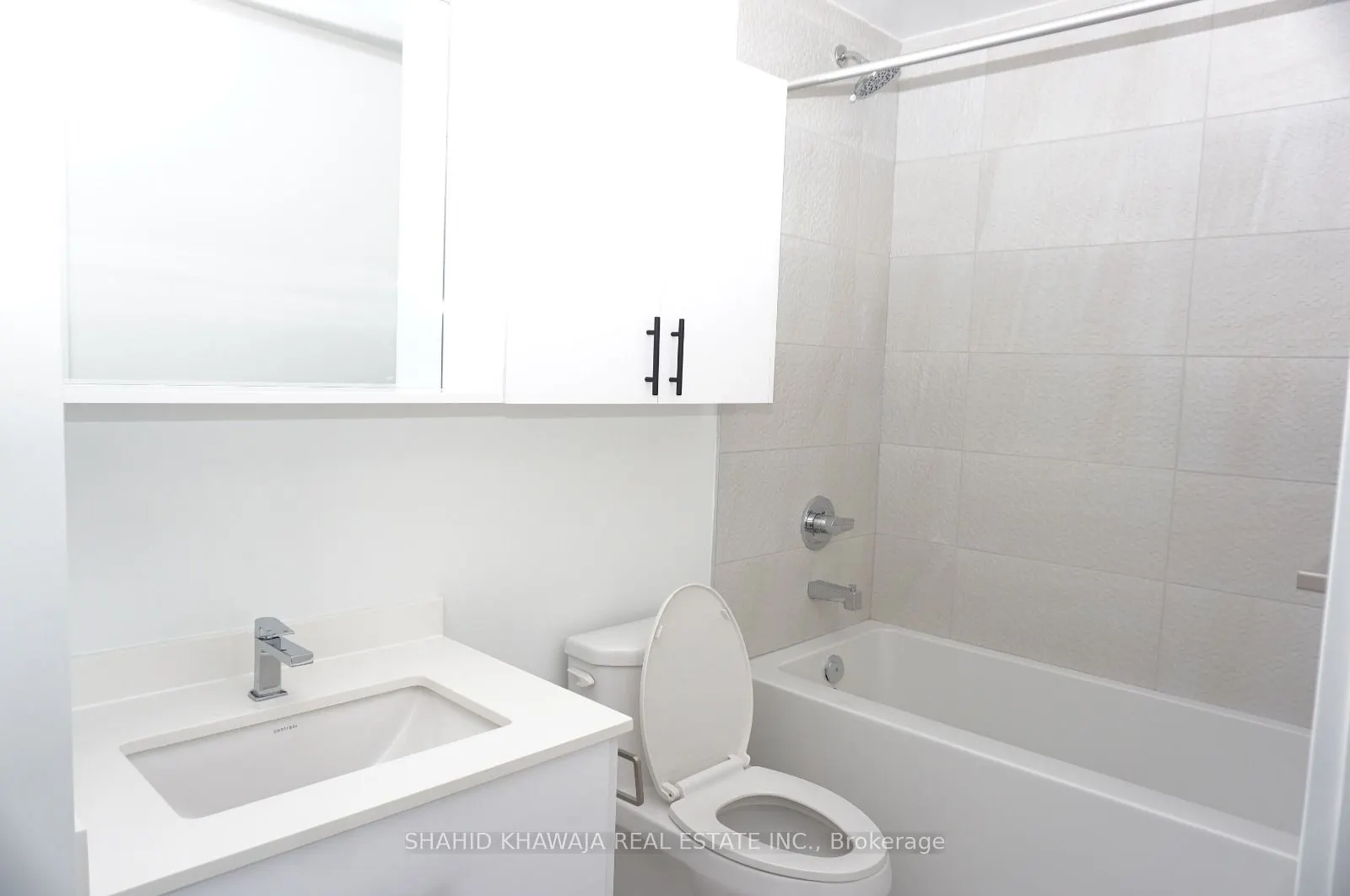 5105 Hurontario Street, #3206