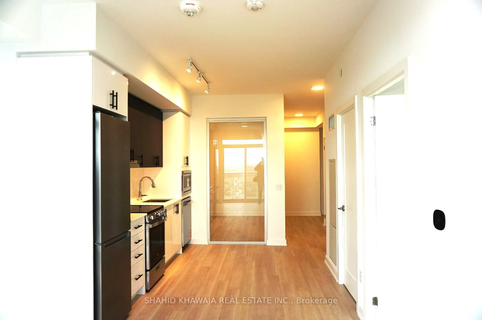 5105 Hurontario Street, #3206