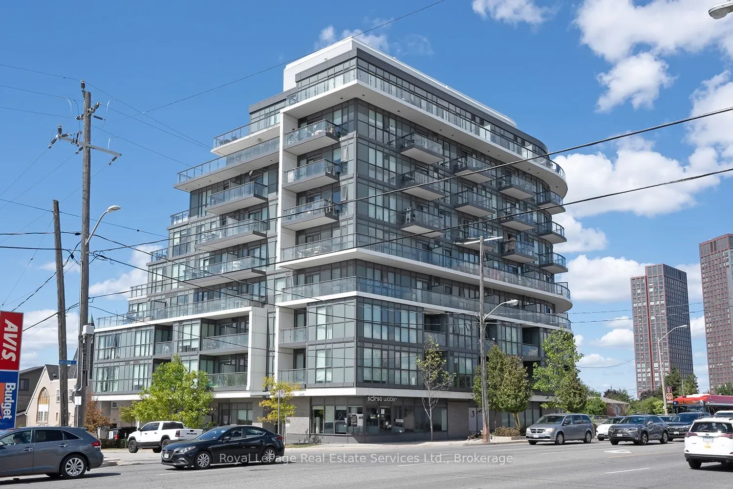 16 McAdam Avenue, #410