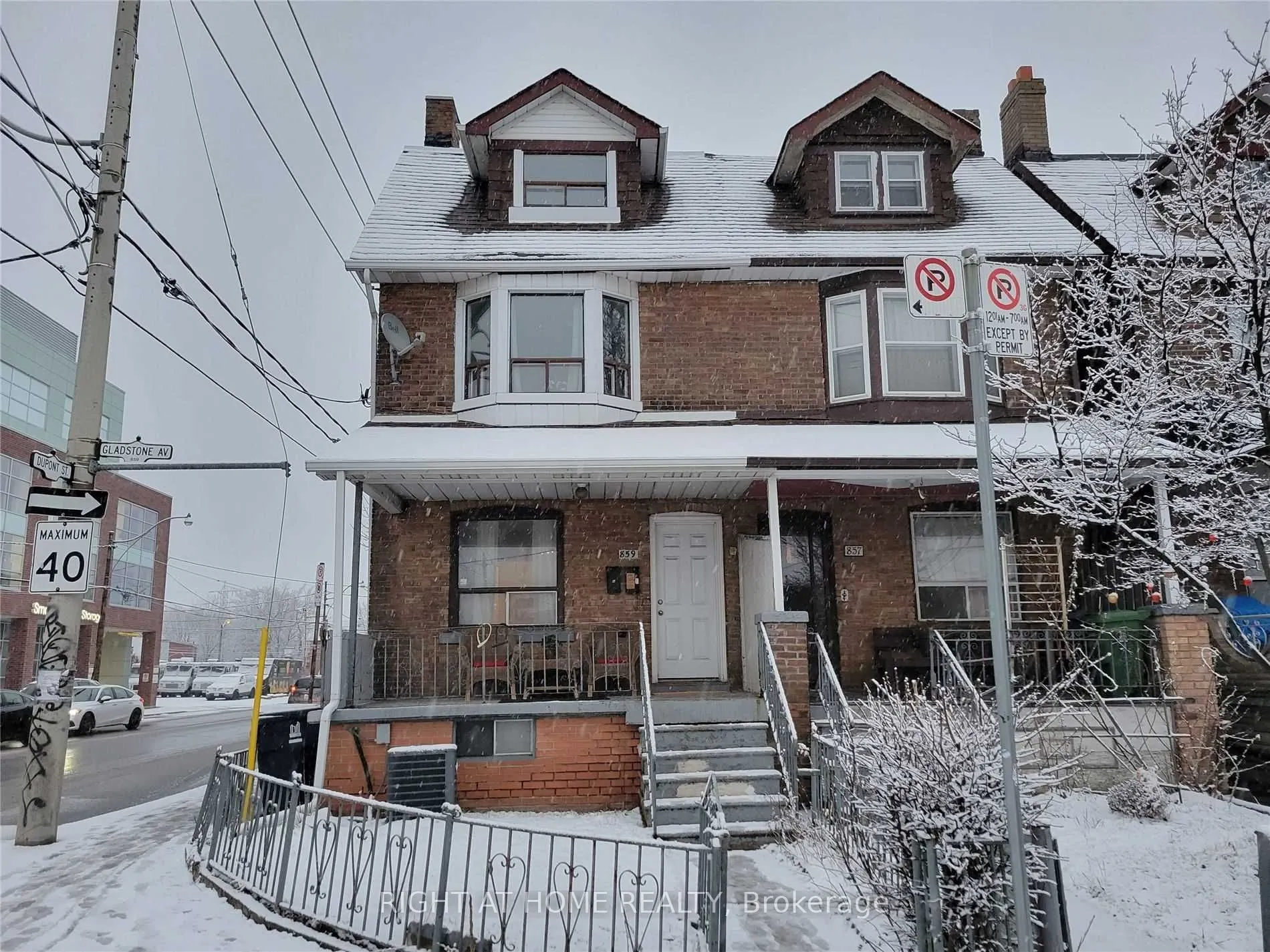 859 Gladstone Avenue