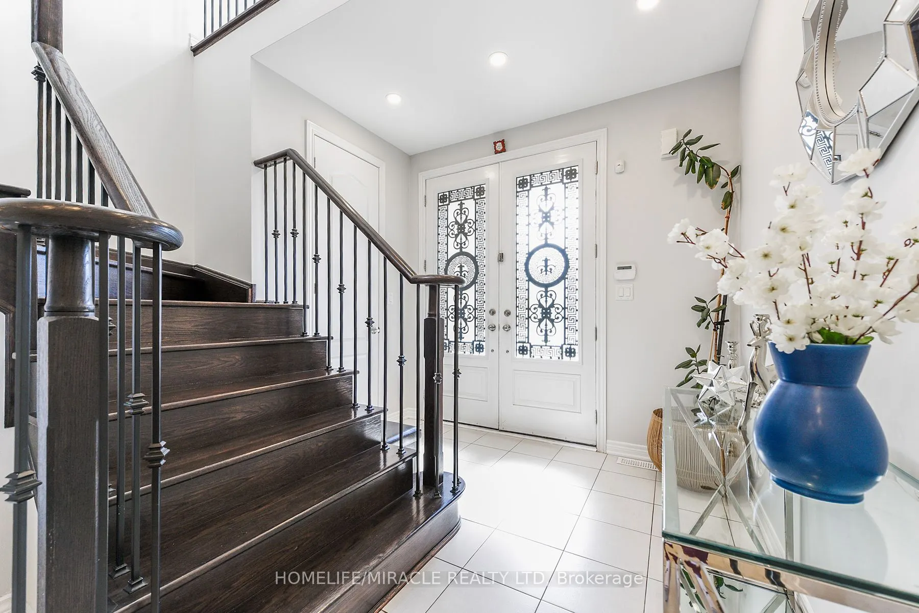 122 Bonnie Braes Drive