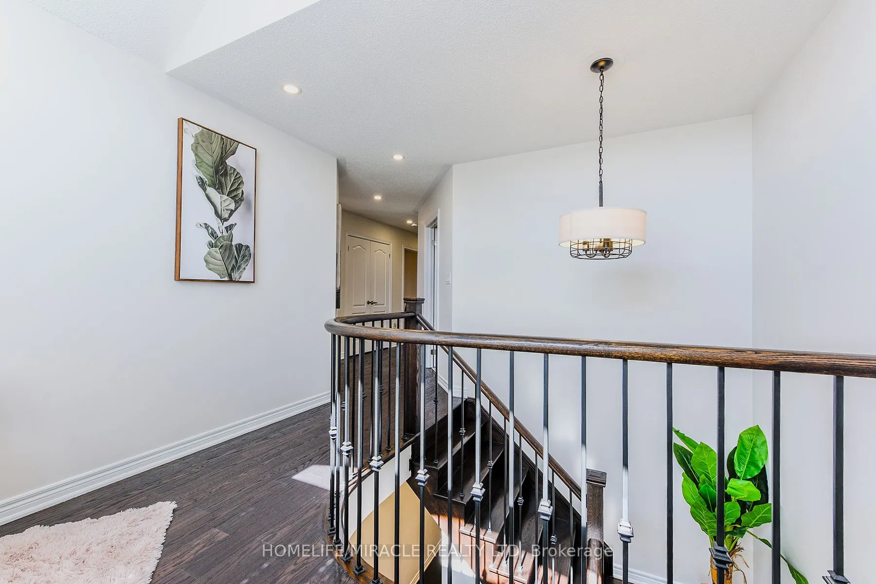 122 Bonnie Braes Drive