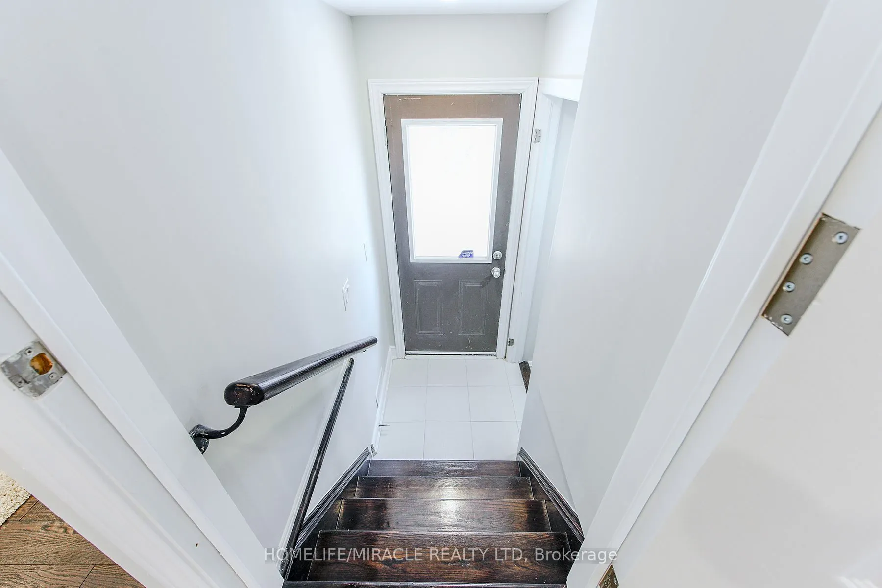 122 Bonnie Braes Drive