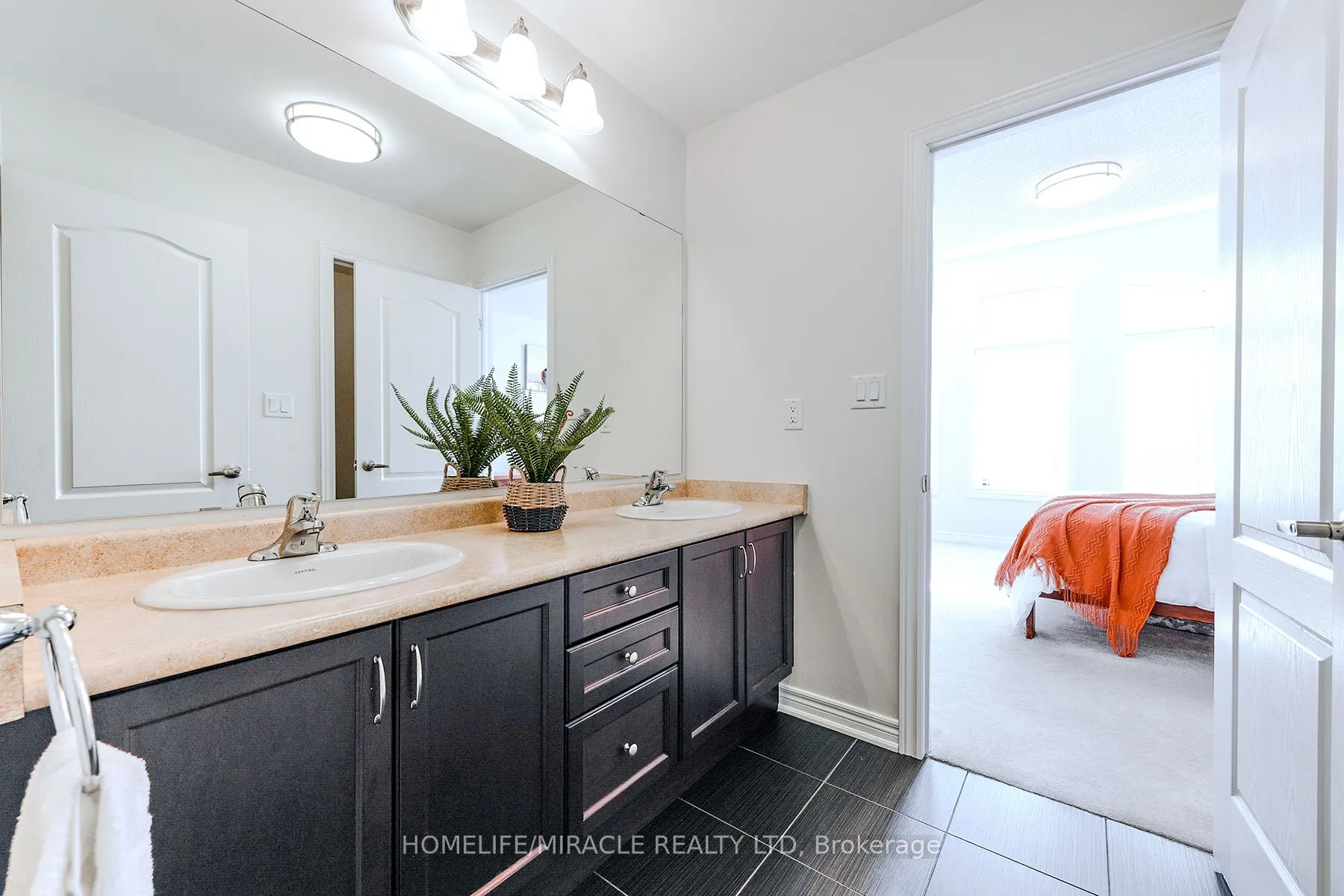 122 Bonnie Braes Drive