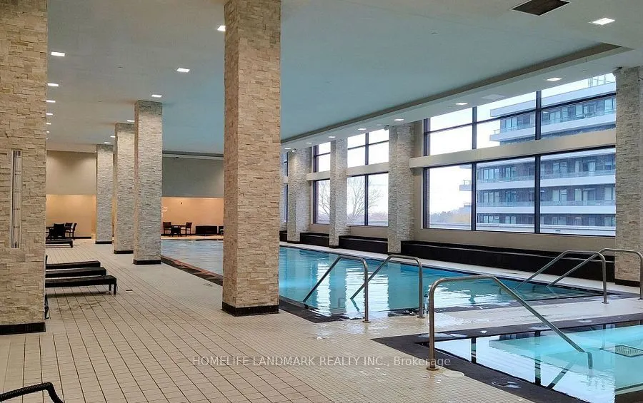 2212 Lakeshore Boulevard W, #910
