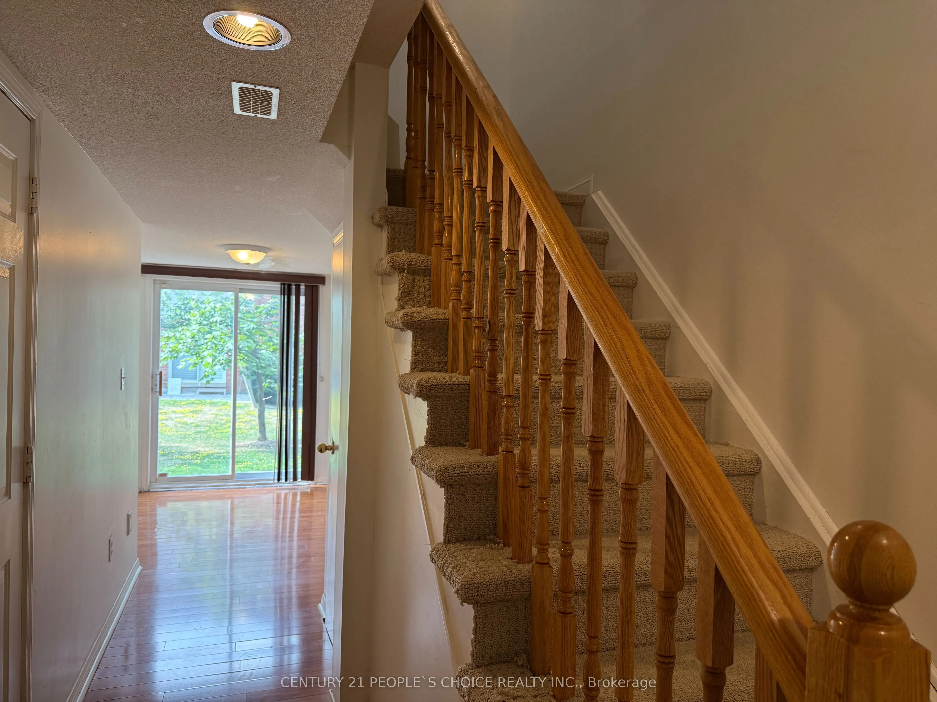 80 Acorn Place, #182