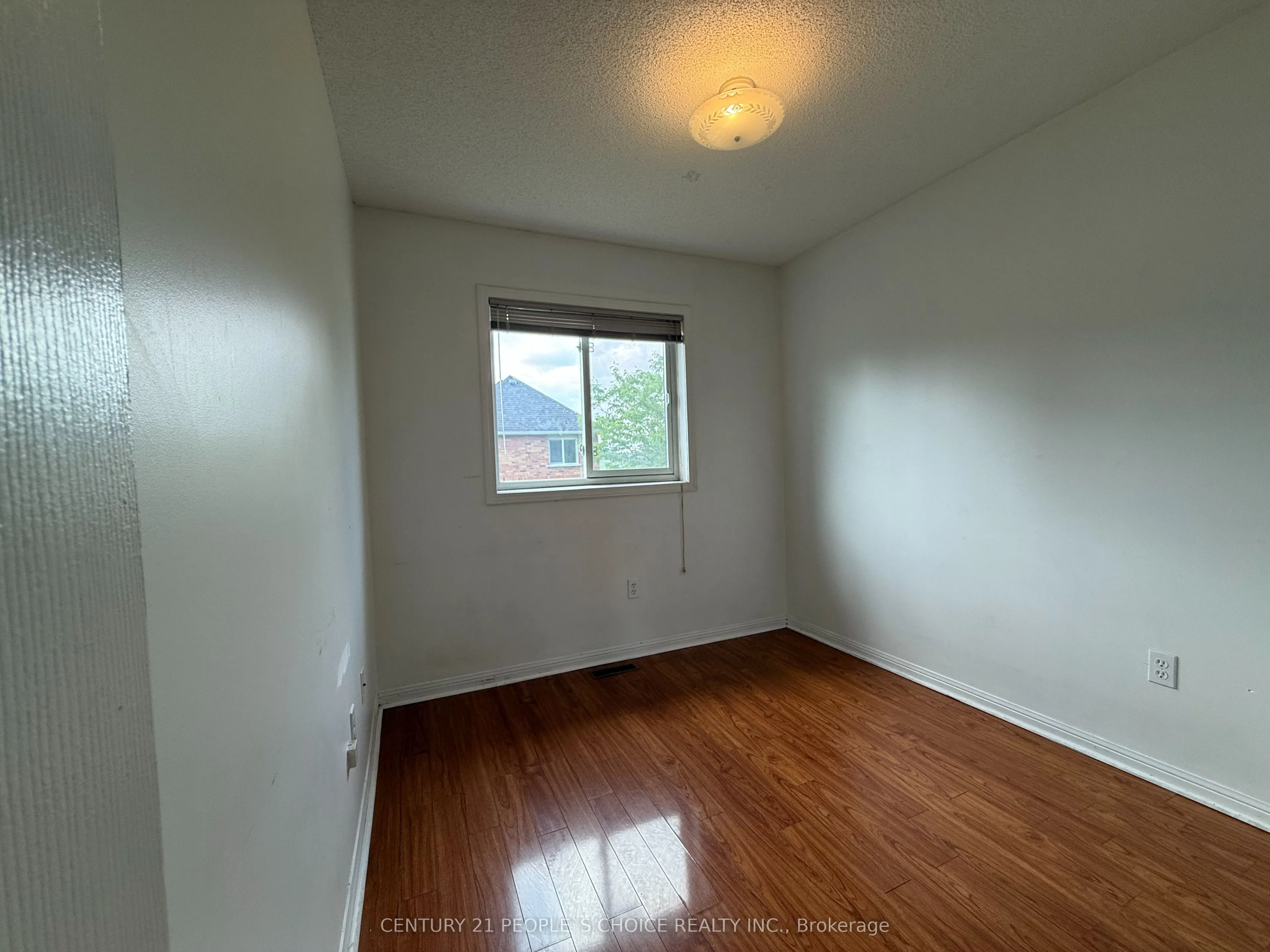 80 Acorn Place, #182